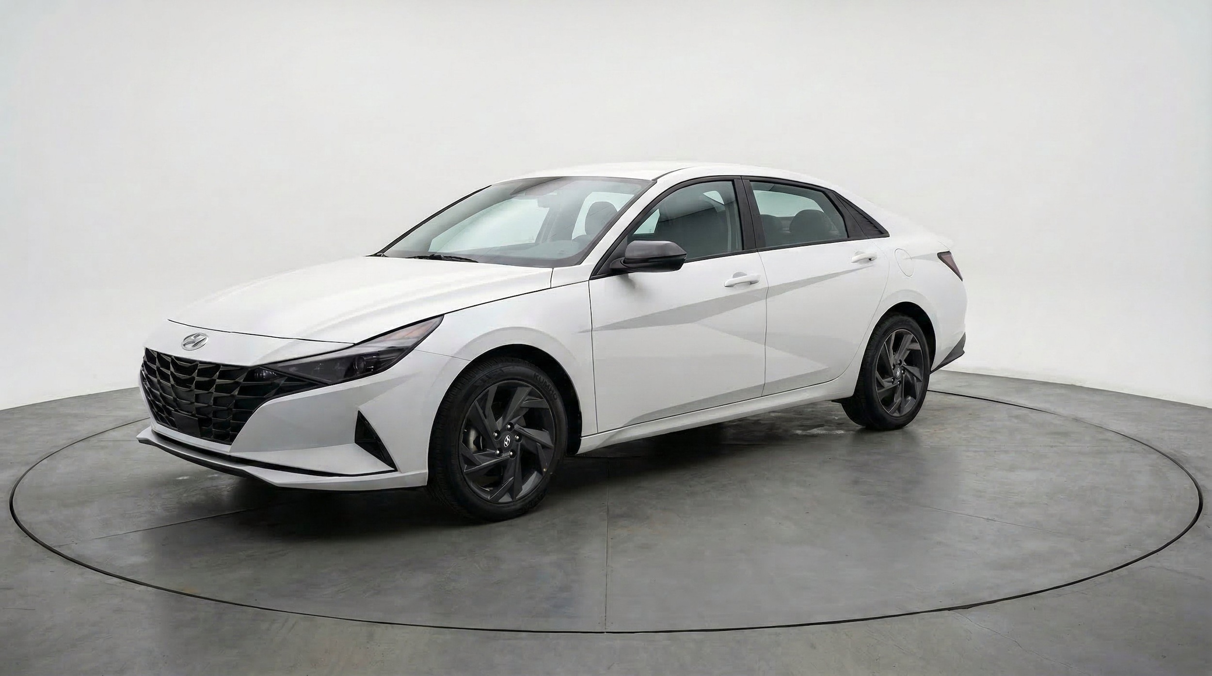 Thumbnail: 2026 Hyundai Elantra - 3