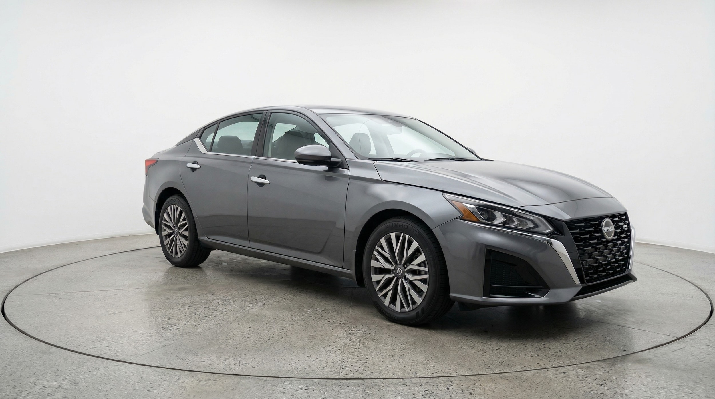 Thumbnail: 2025 Nissan Altima - 1