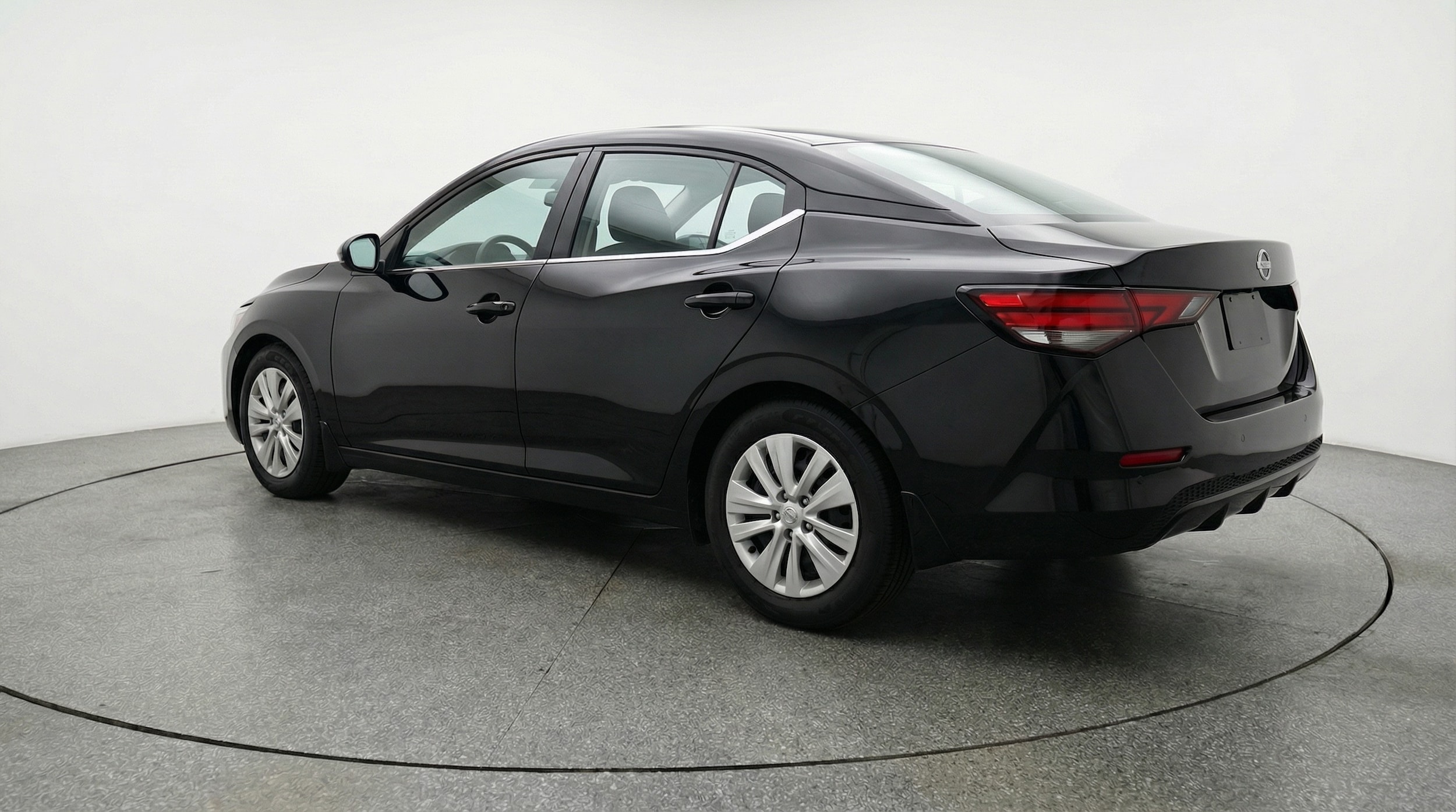 Thumbnail: 2025 Nissan Sentra - 5