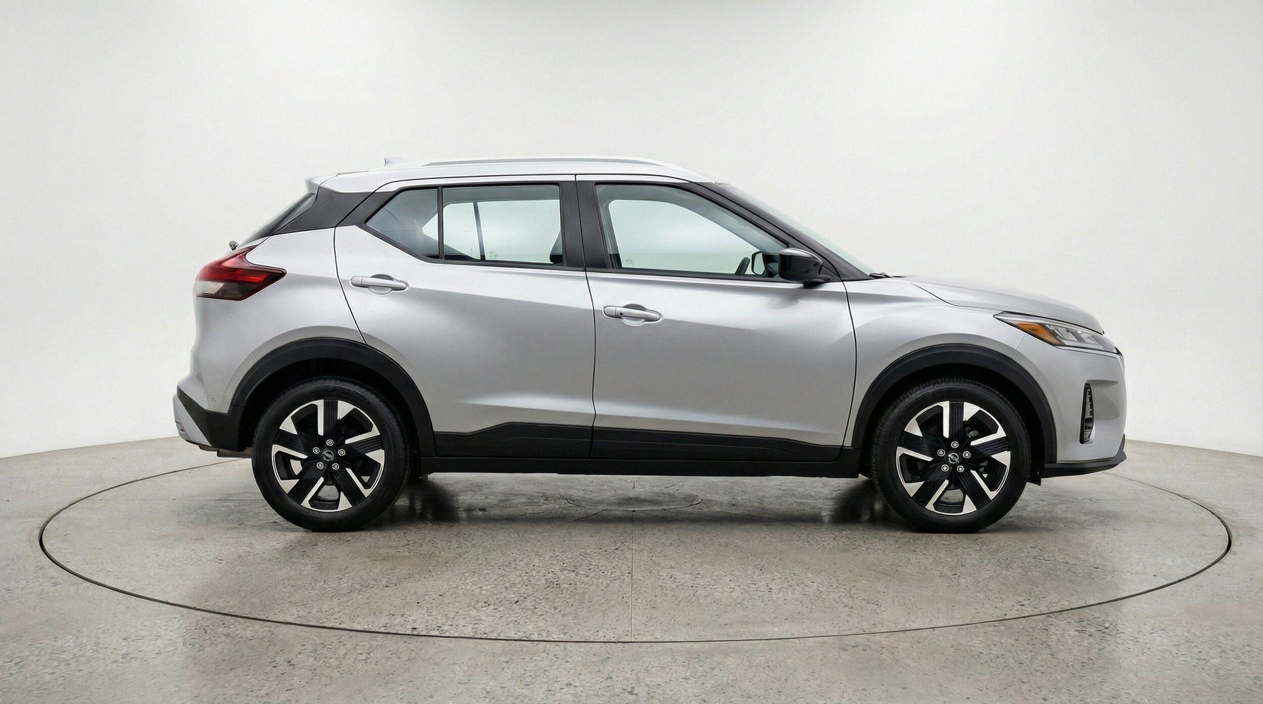 Thumbnail: 2026 Nissan Kicks - 11