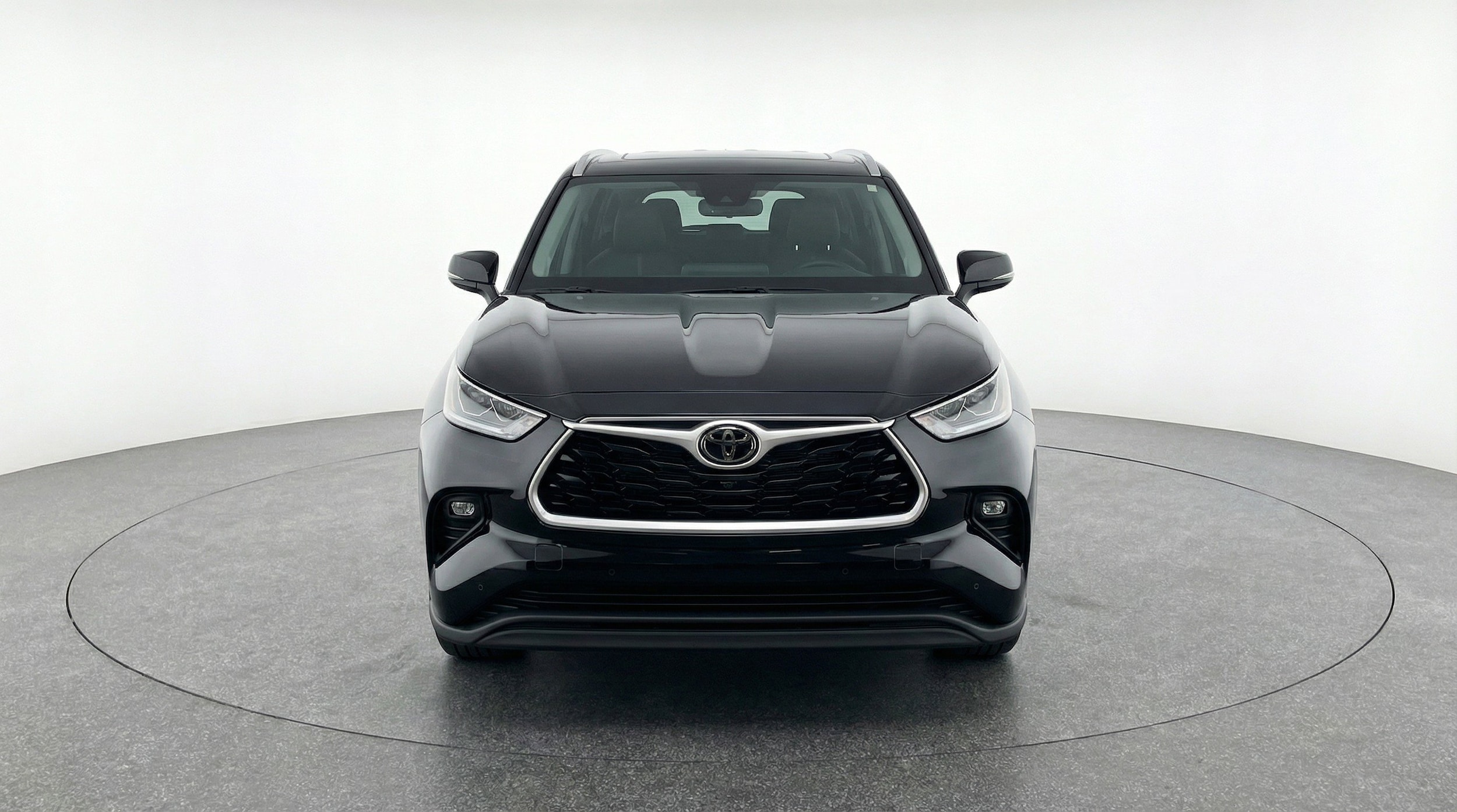 Thumbnail: 2025 Toyota Highlander - 2