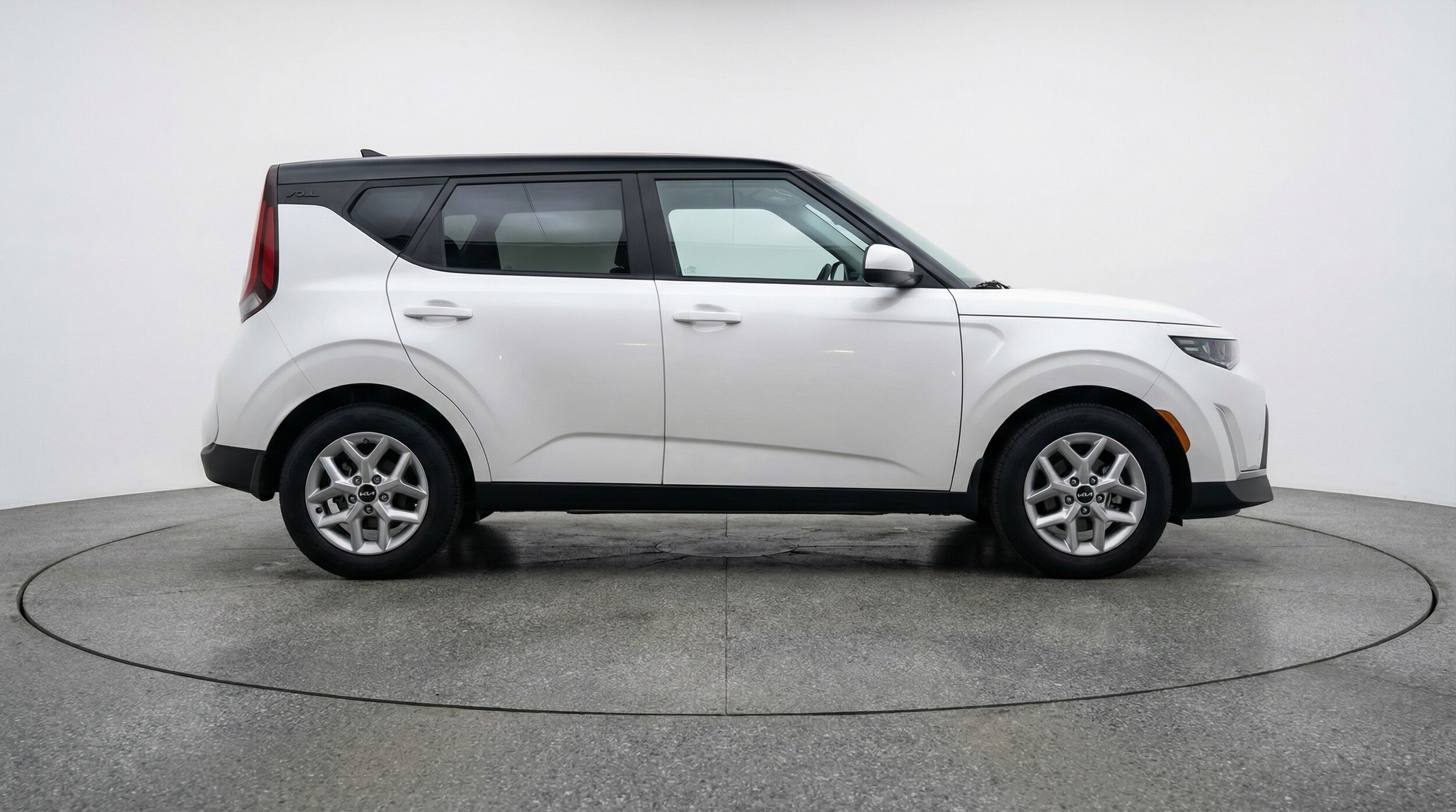 Thumbnail: 2025 Kia Soul - 8