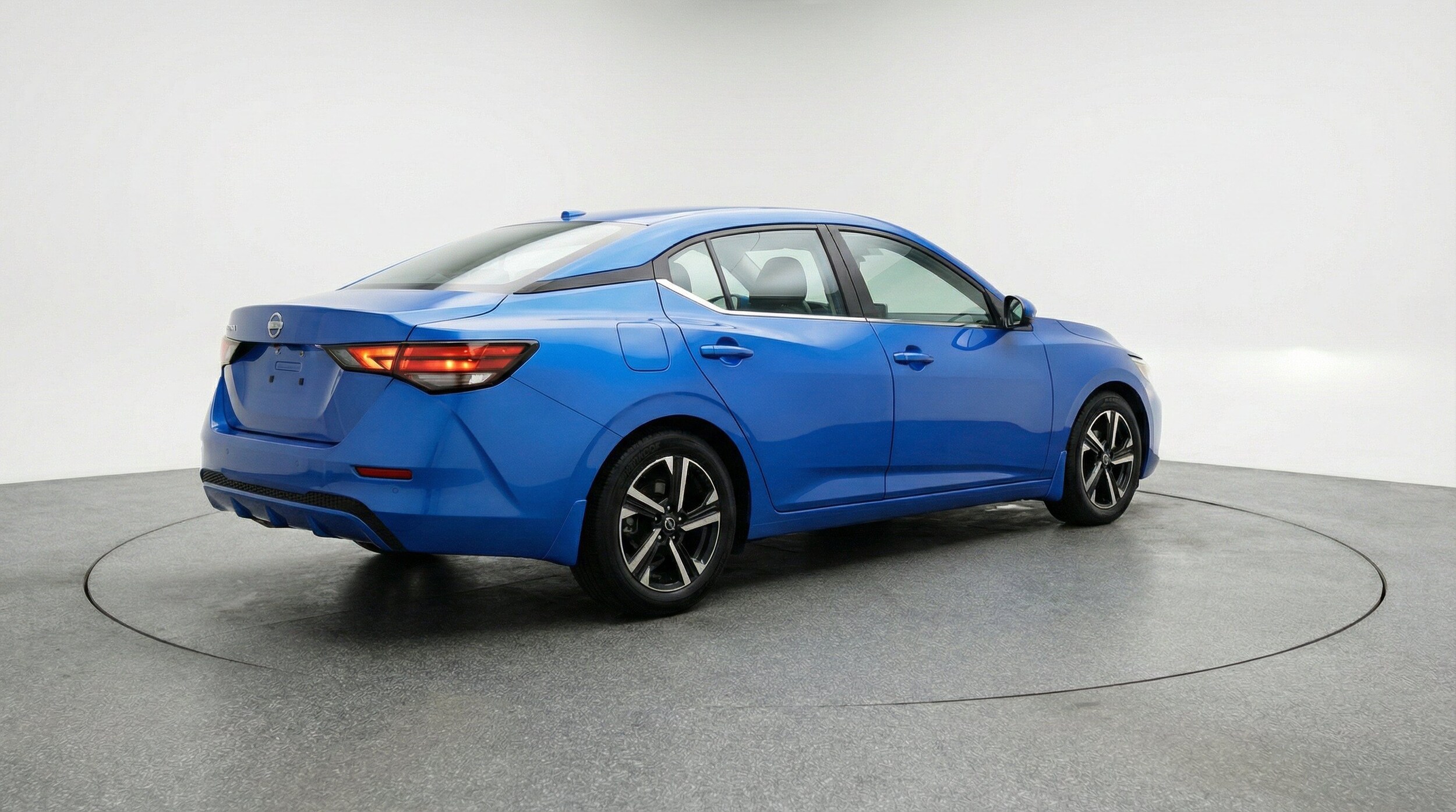 Thumbnail: 2025 Nissan Sentra - 9