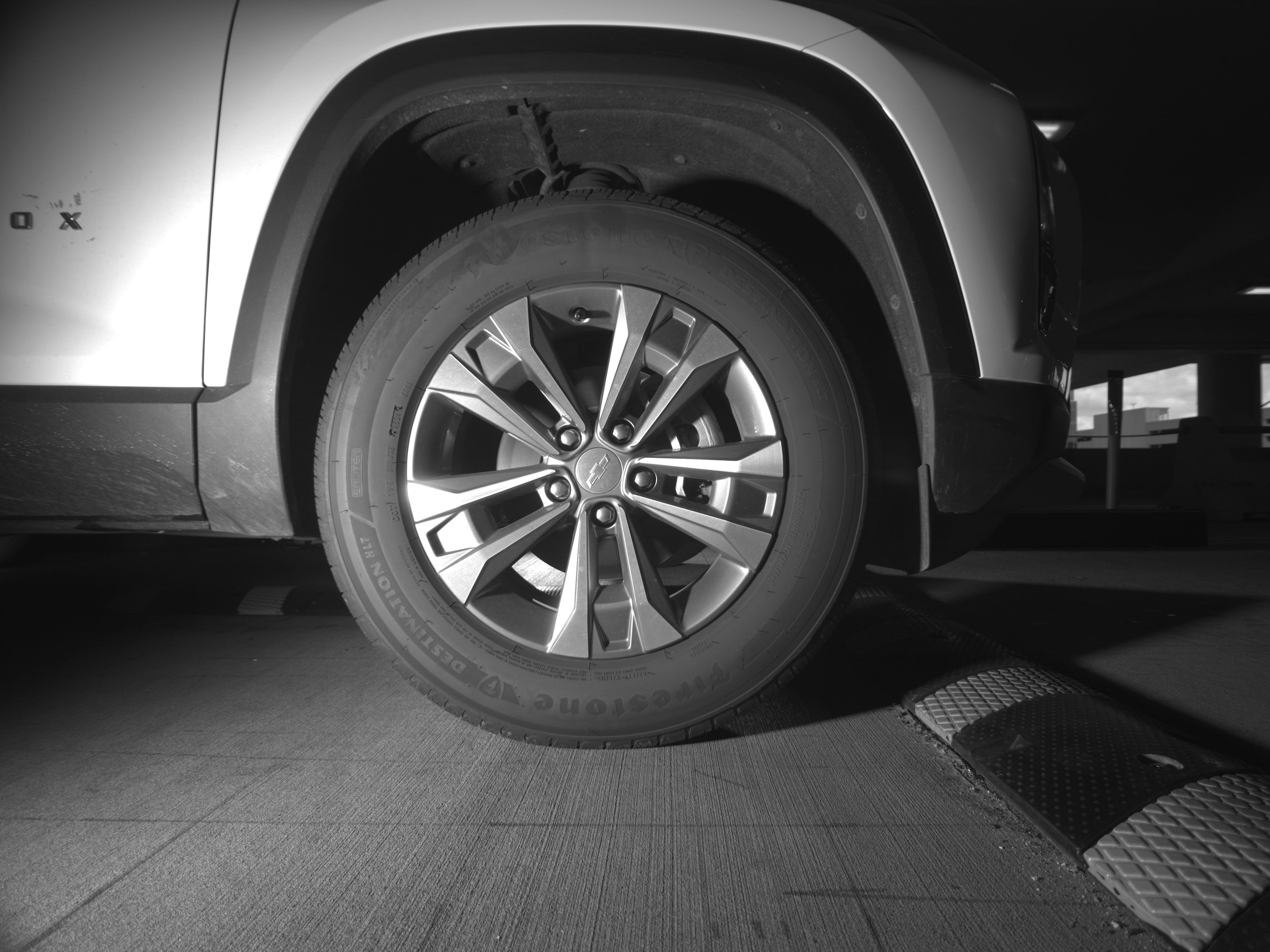 Thumbnail: 2025 Chevrolet Equinox - 10