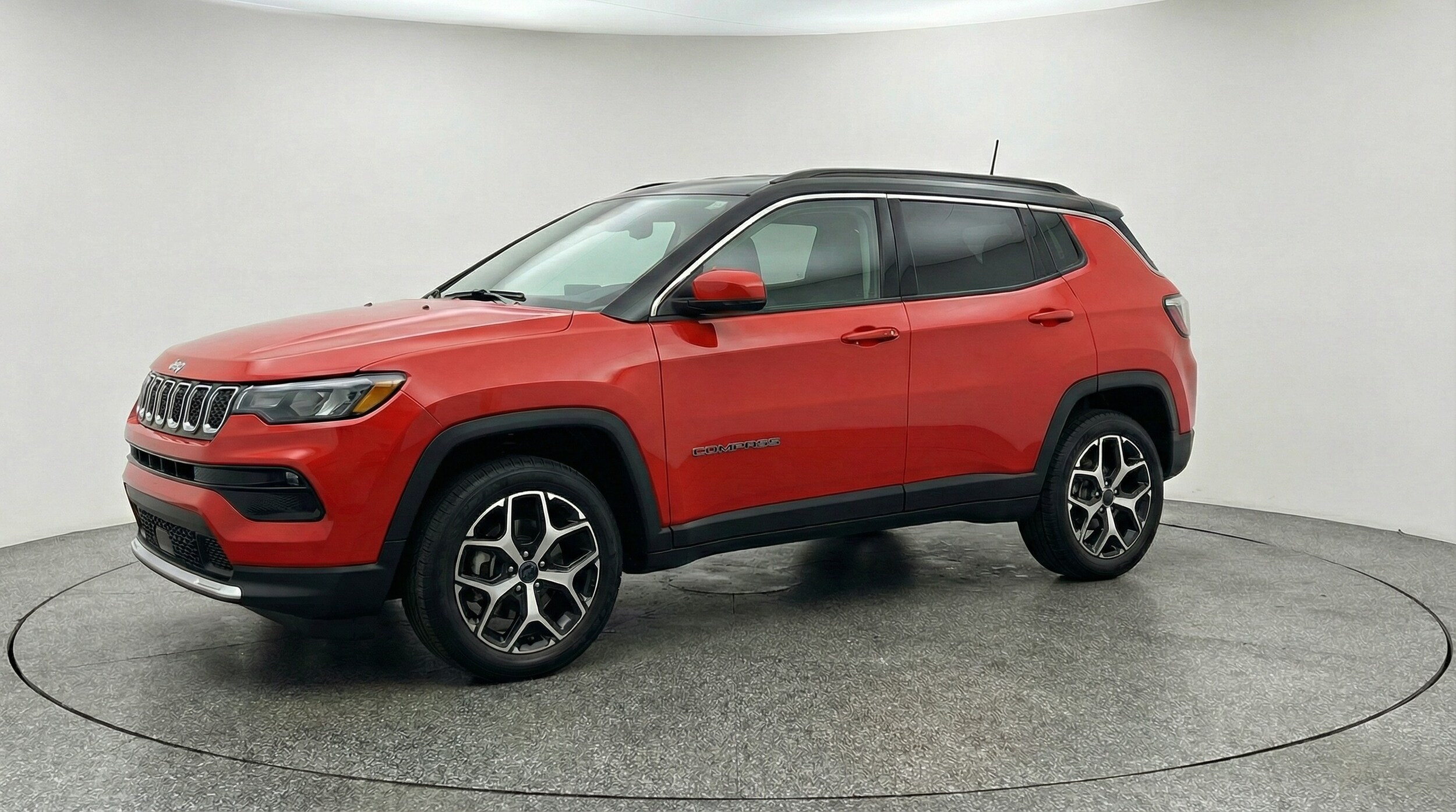Thumbnail: 2025 Jeep Compass - 3