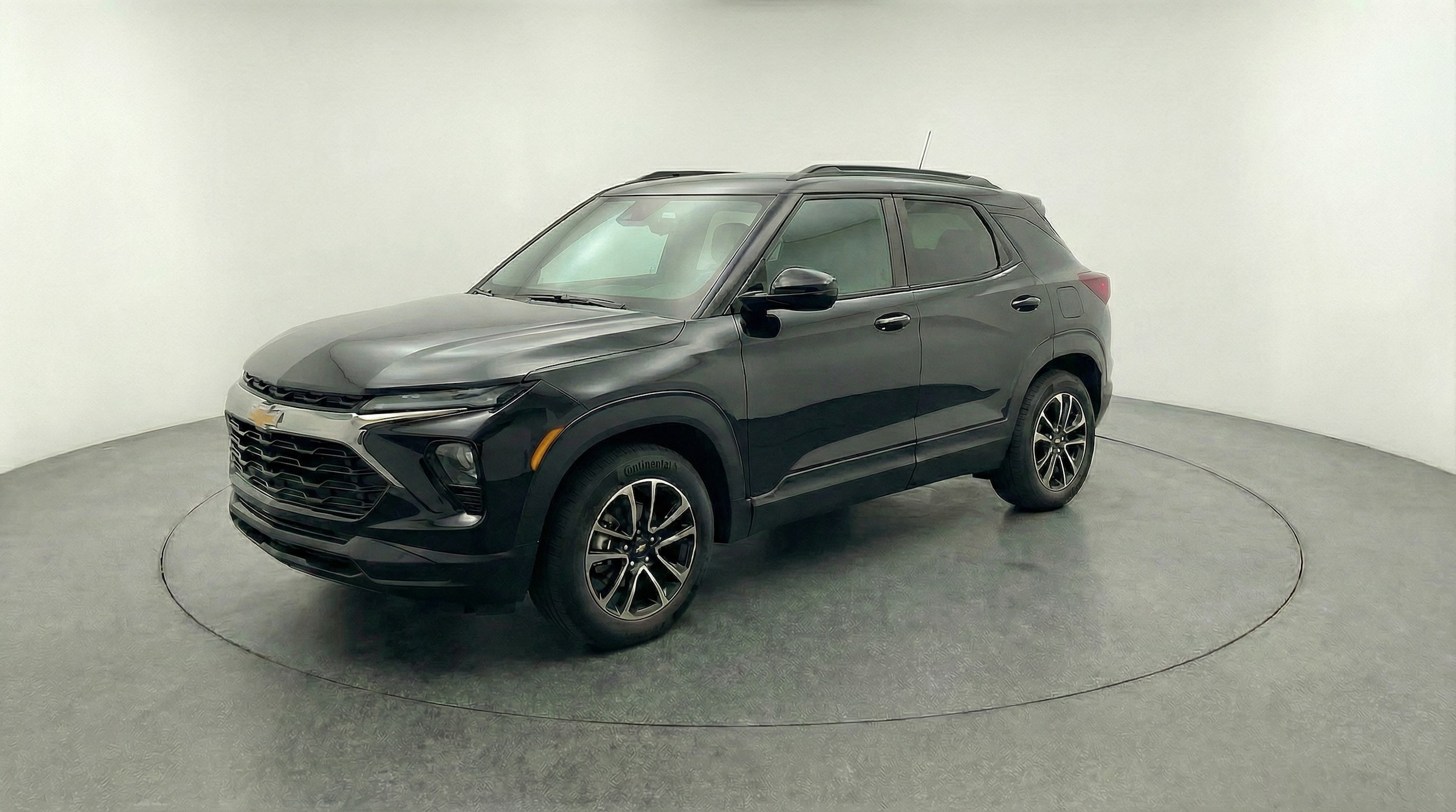 Thumbnail: 2025 Chevrolet TrailBlazer - 3