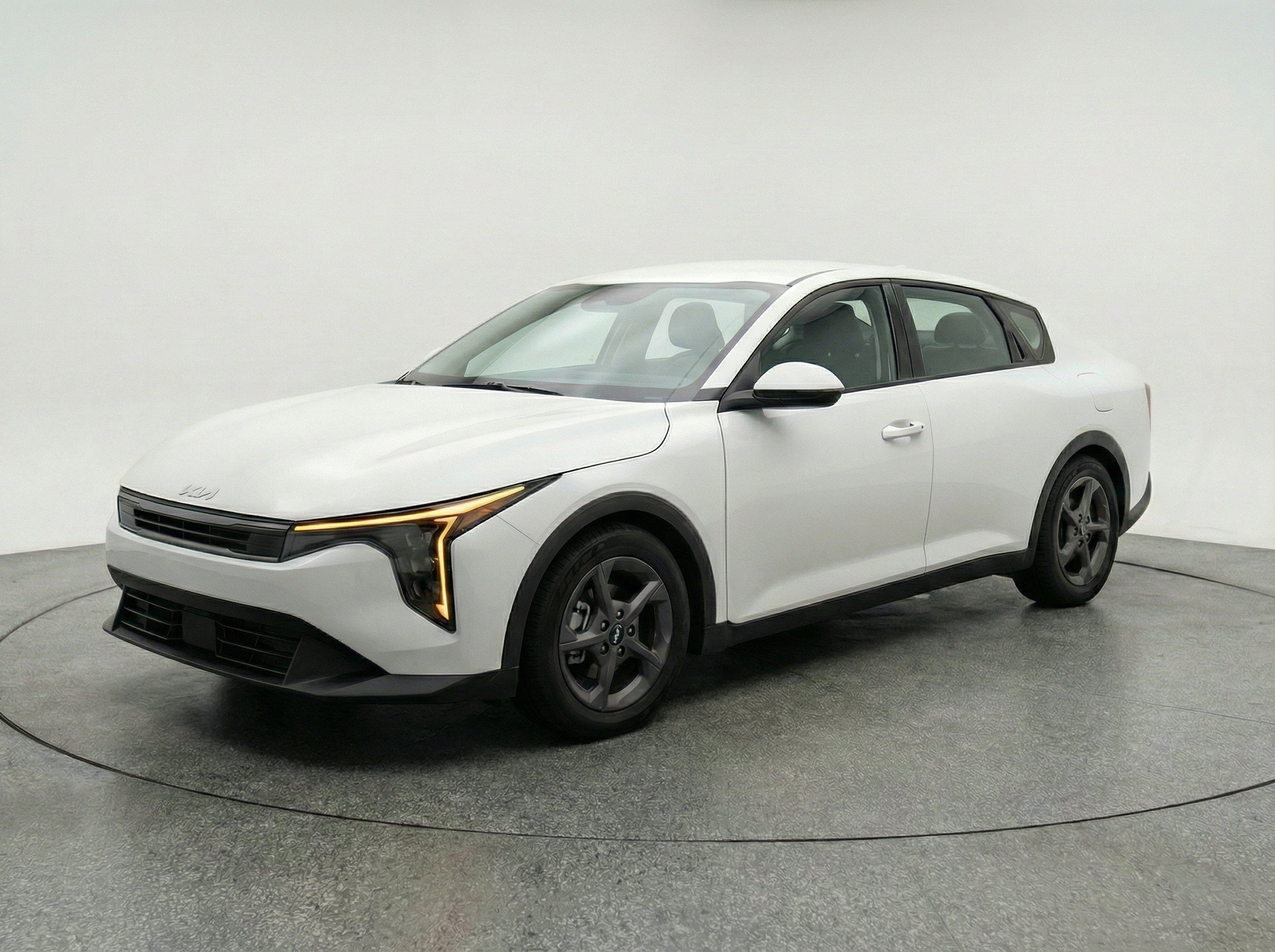 Thumbnail: 2025 Kia K4 - 3