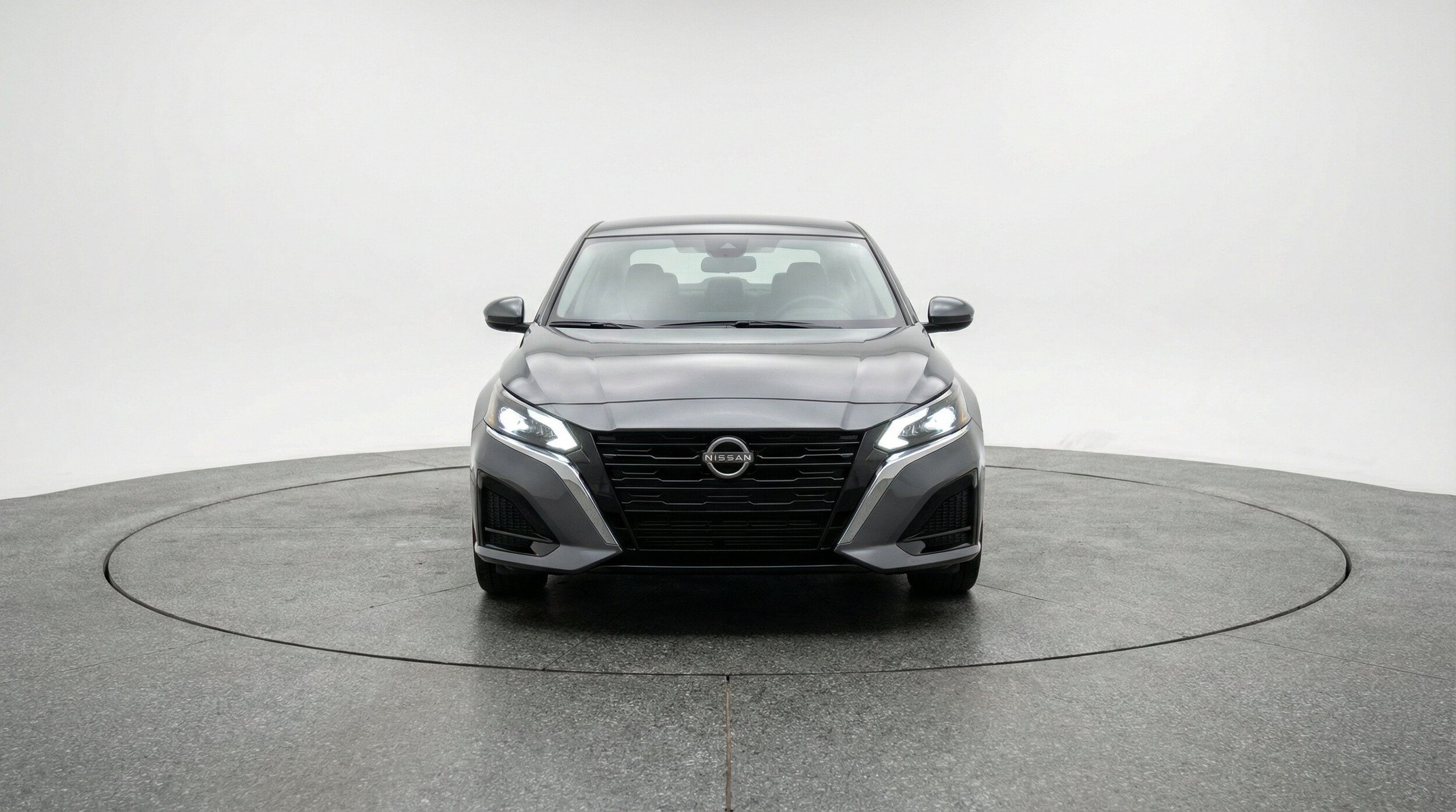 Thumbnail: 2025 Nissan Altima - 2