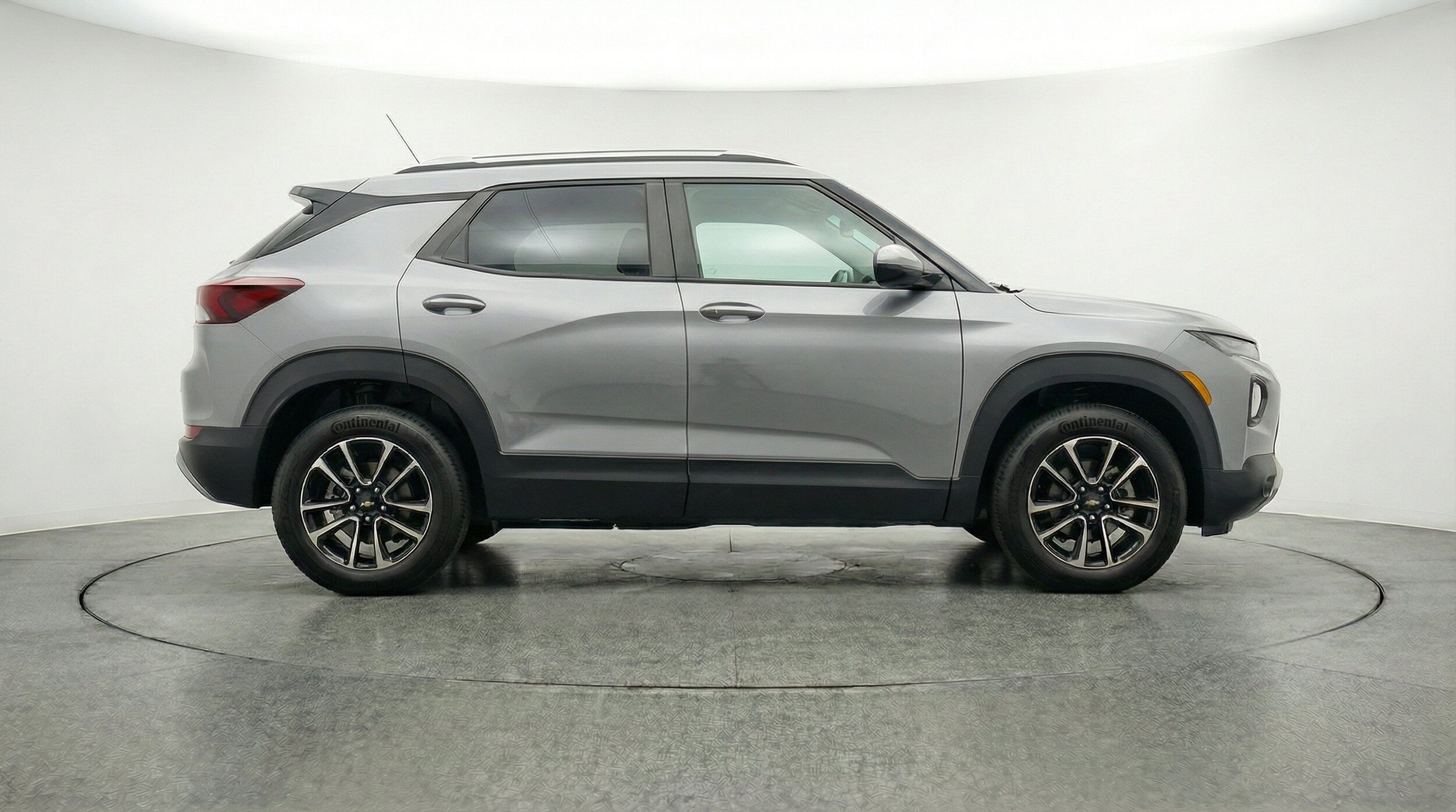 Thumbnail: 2025 Chevrolet TrailBlazer - 10