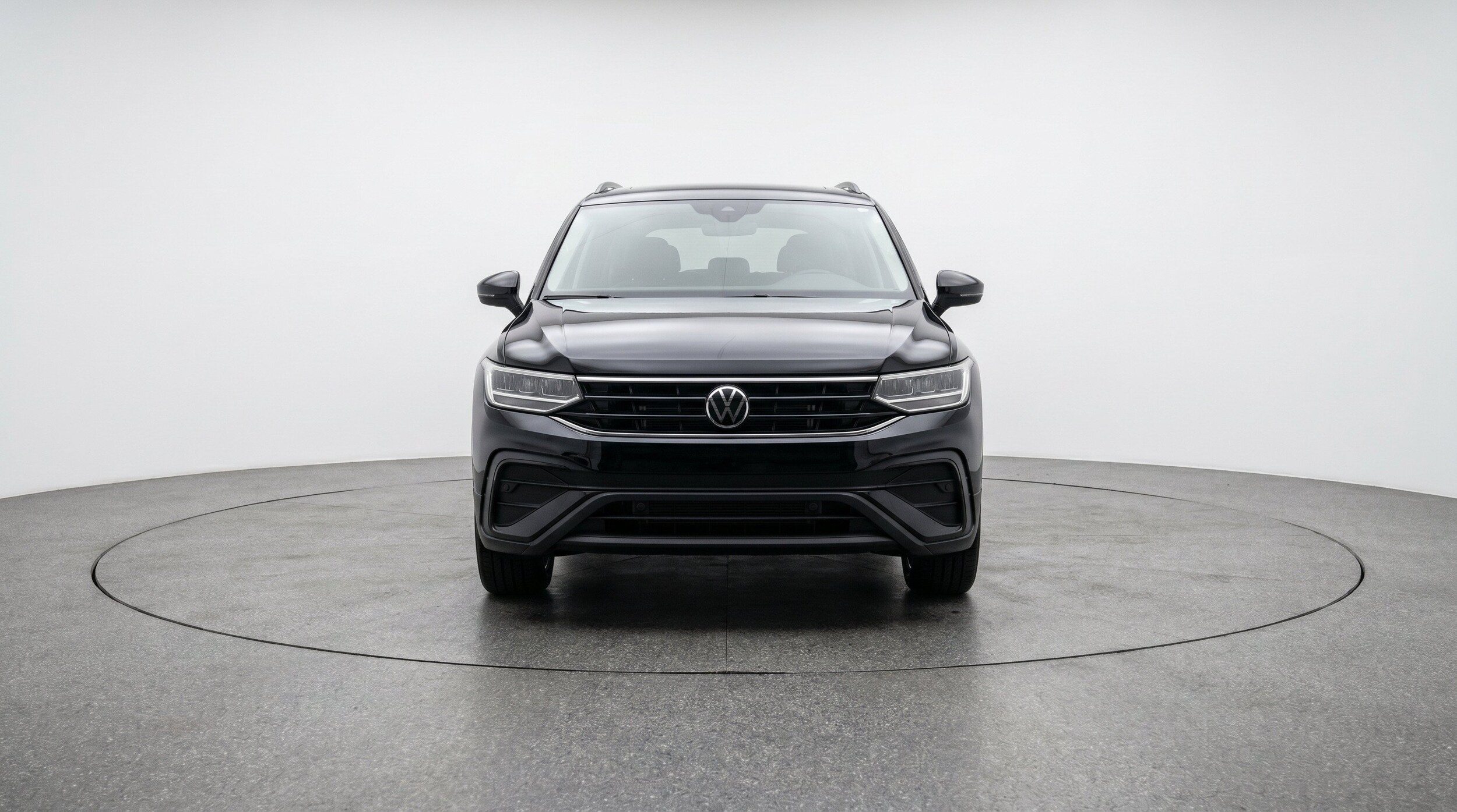 Thumbnail: 2026 Volkswagen Tiguan - 2