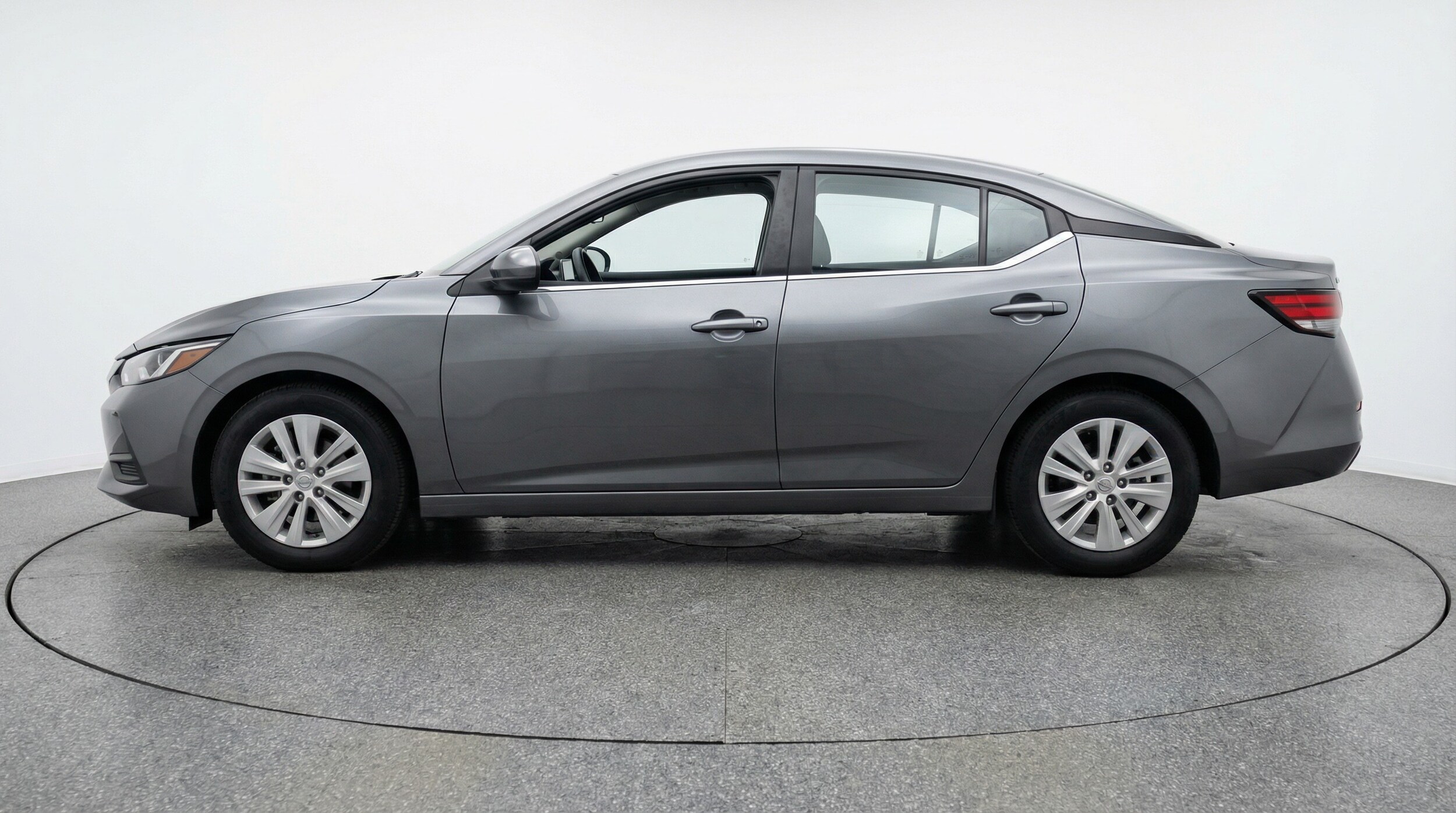 Thumbnail: 2025 Nissan Sentra - 4