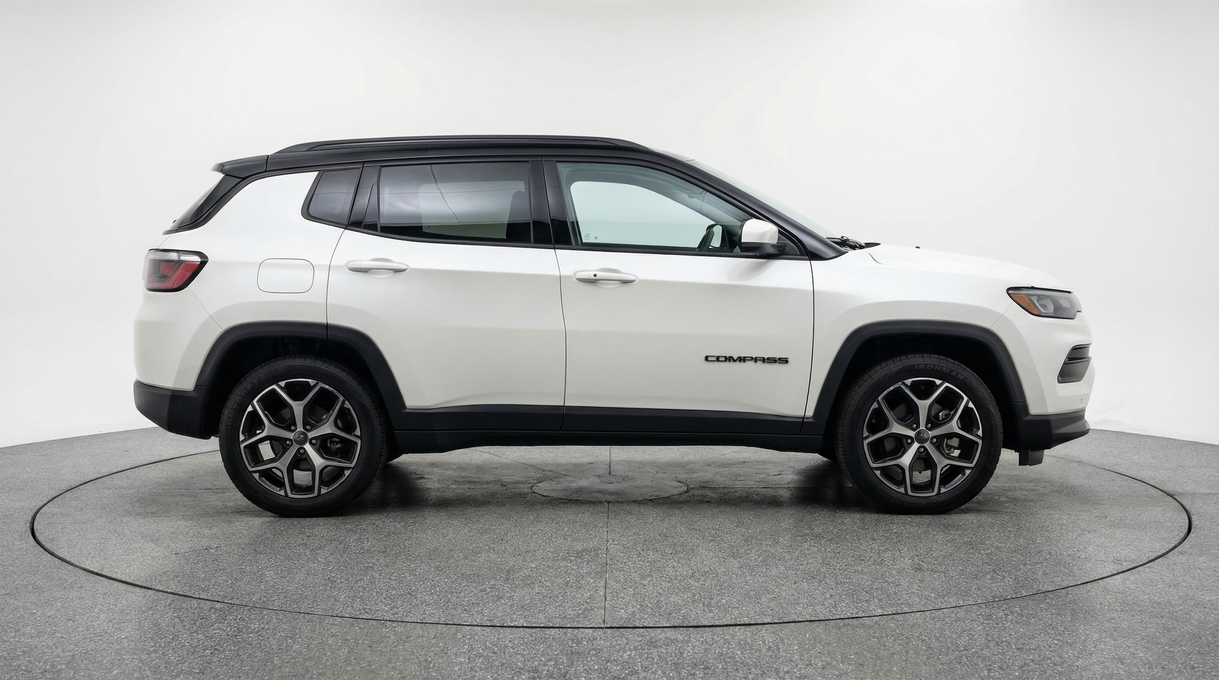 Thumbnail: 2025 Jeep Compass - 8