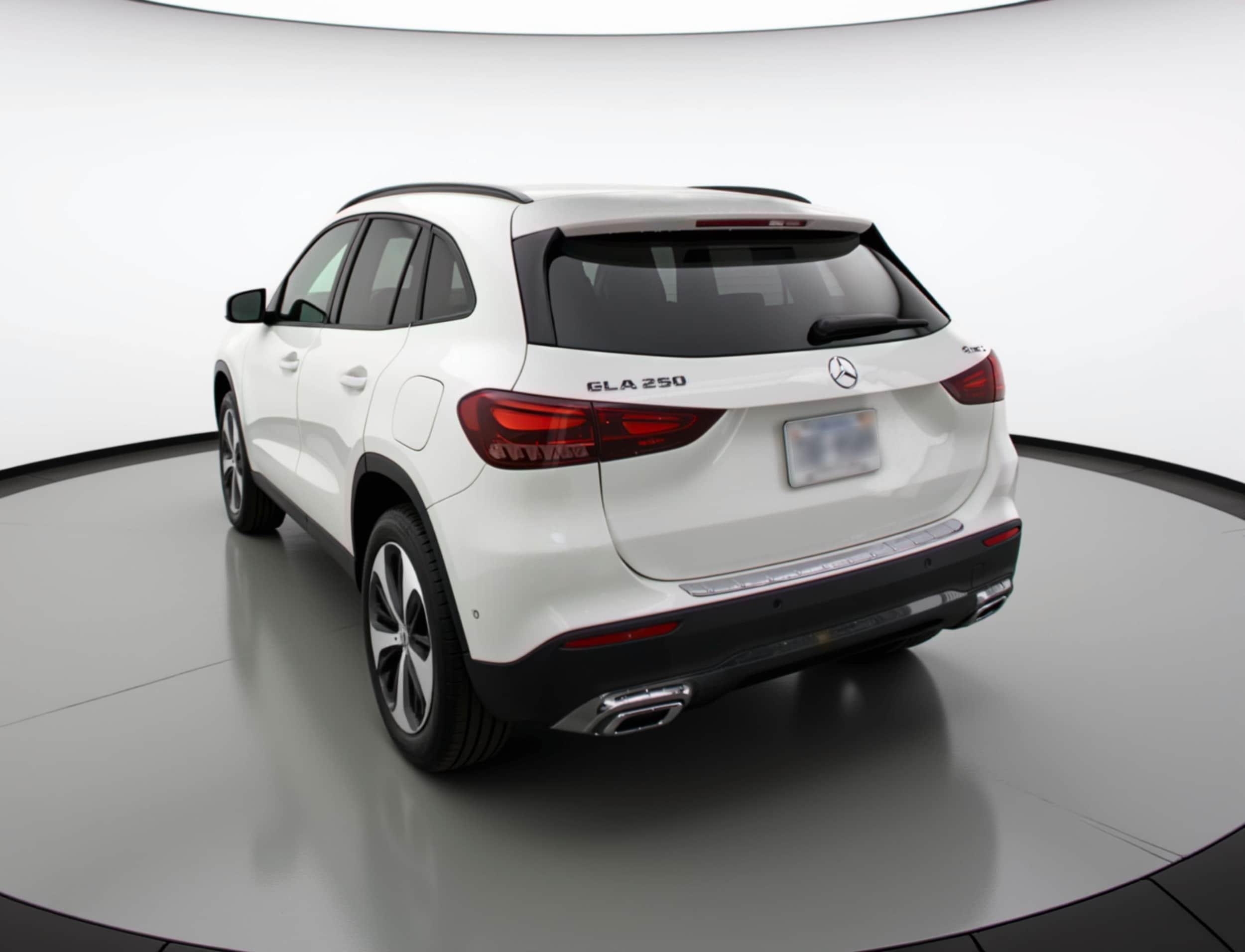 Thumbnail: 2025 Mercedes-Benz GLA - 5