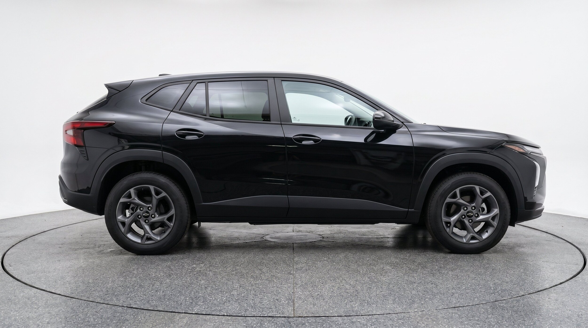 Thumbnail: 2025 Chevrolet Trax - 11