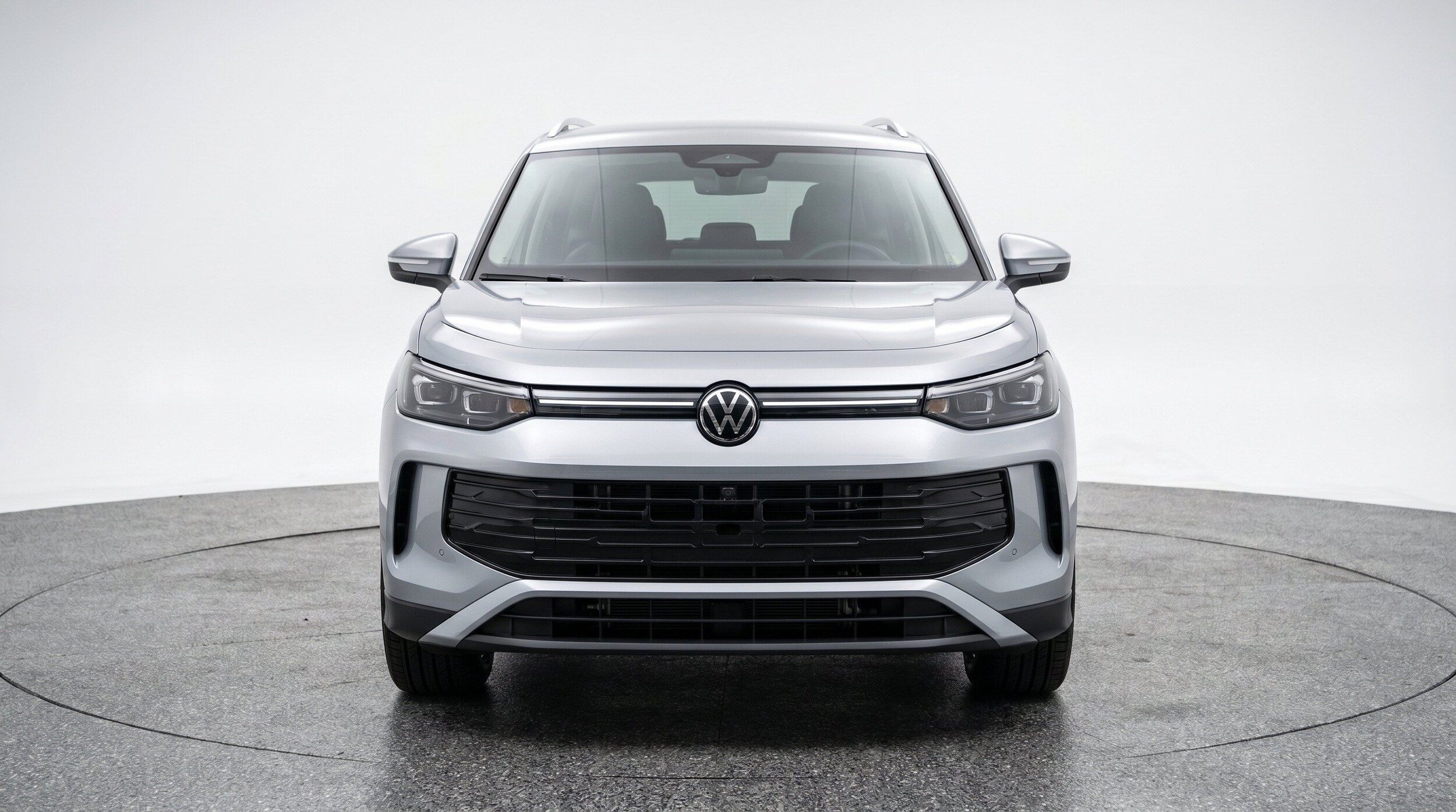 Thumbnail: 2026 Volkswagen Tiguan - 2