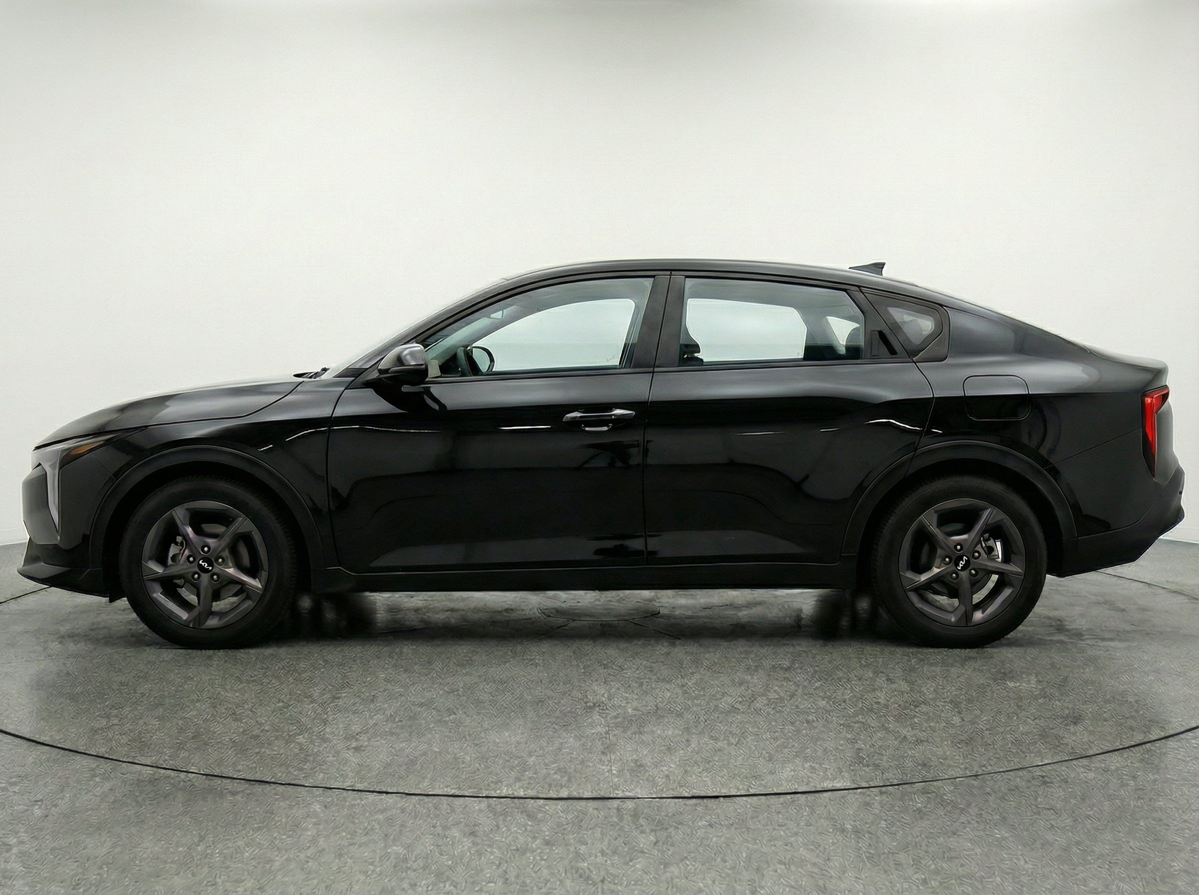 Thumbnail: 2025 Kia K4 - 5