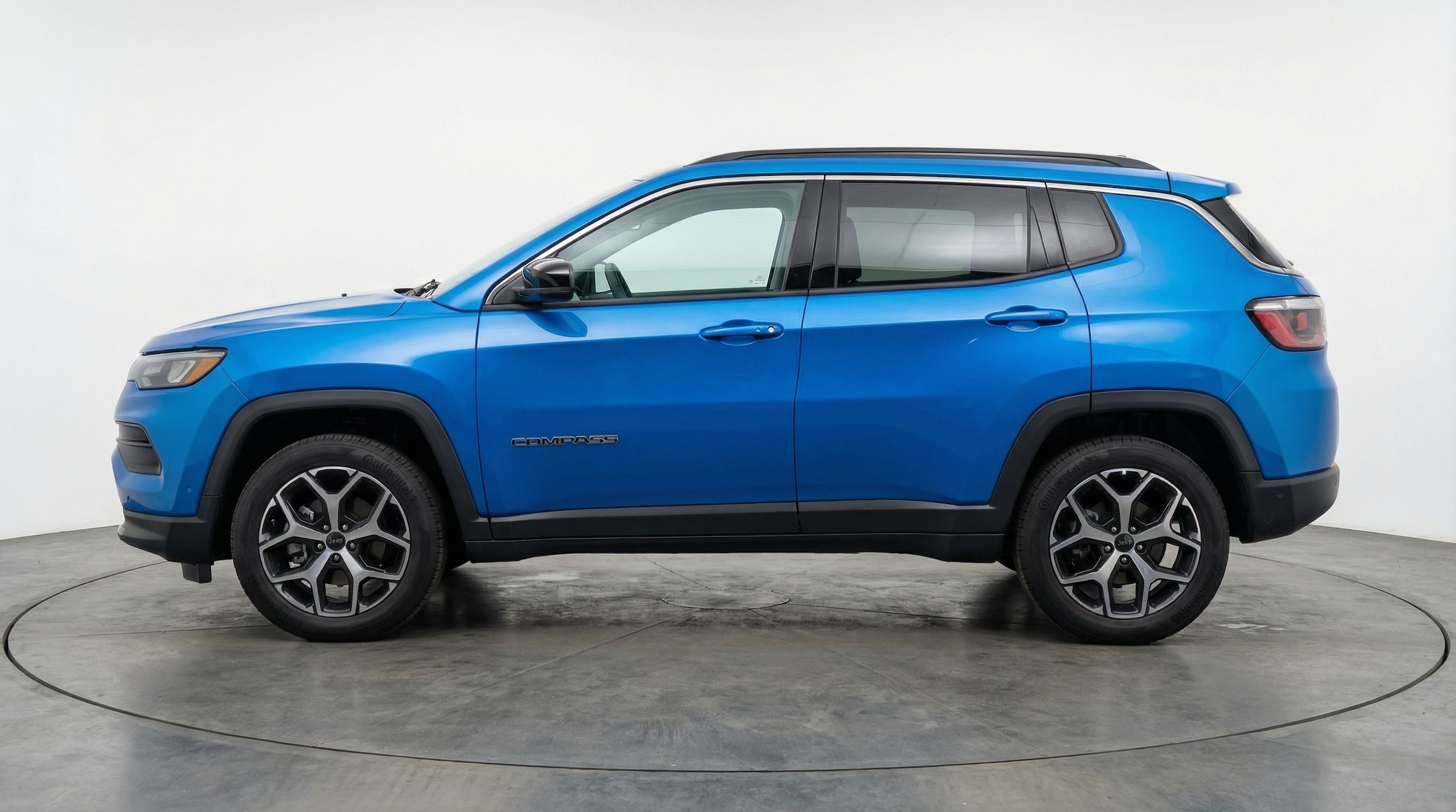 Thumbnail: 2025 Jeep Compass - 4