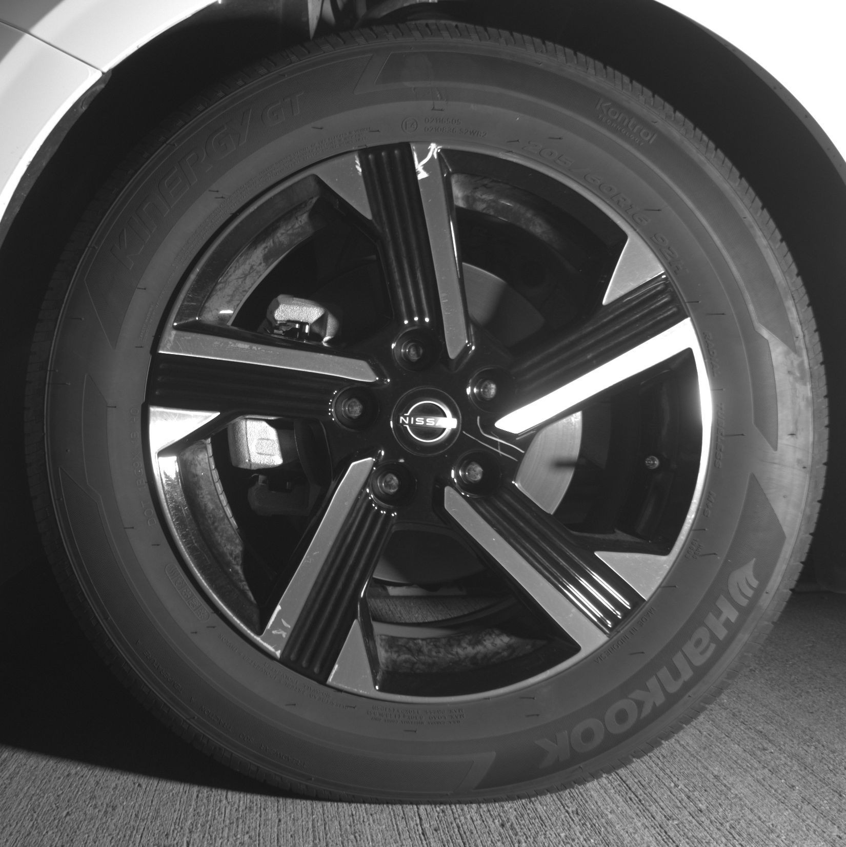 Thumbnail: 2025 Nissan Sentra - 9