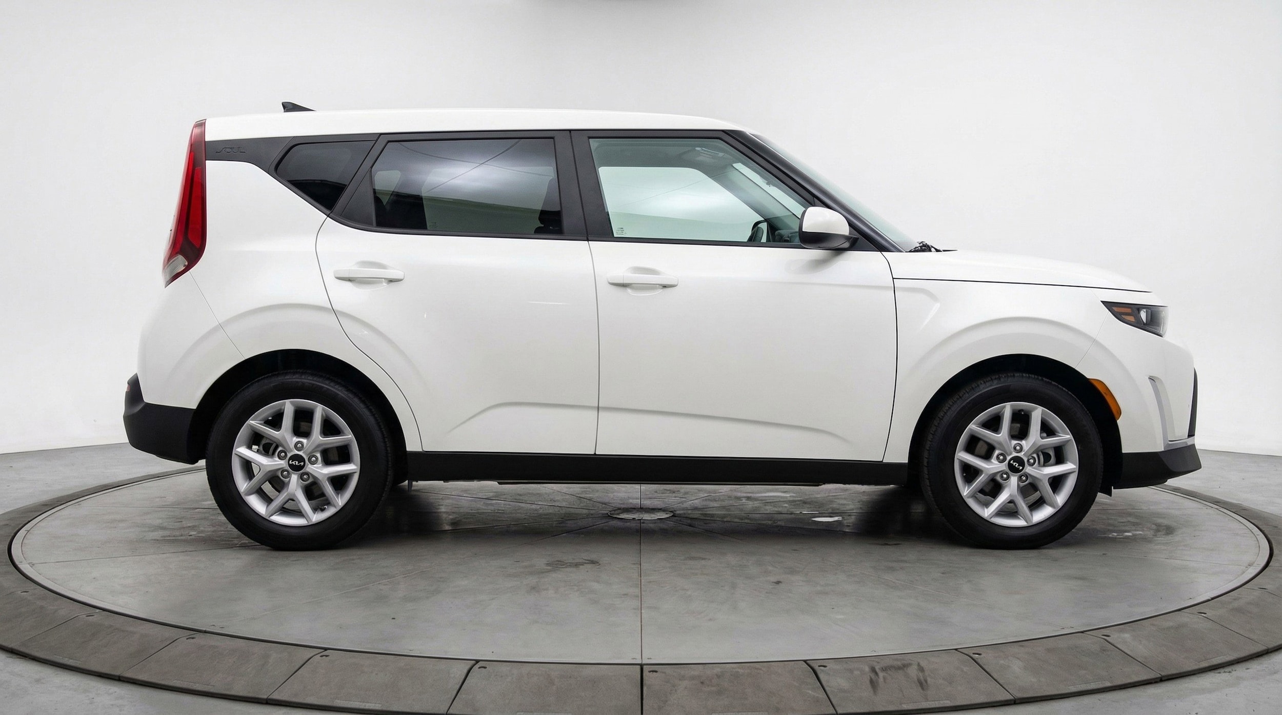 Thumbnail: 2025 Kia Soul - 11