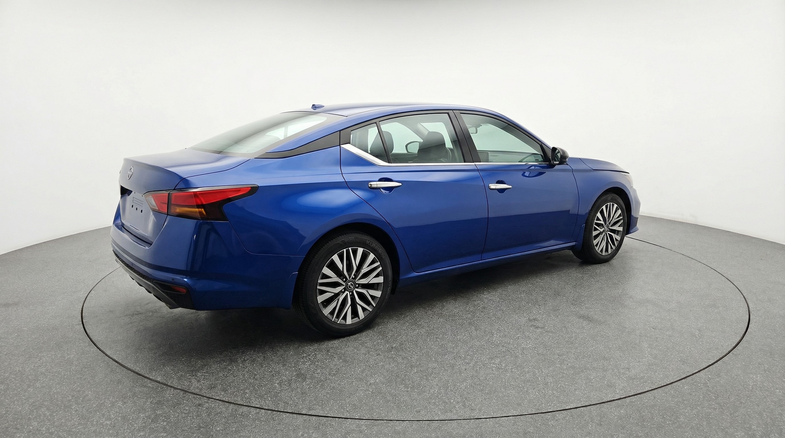 Thumbnail: 2025 Nissan Altima - 7