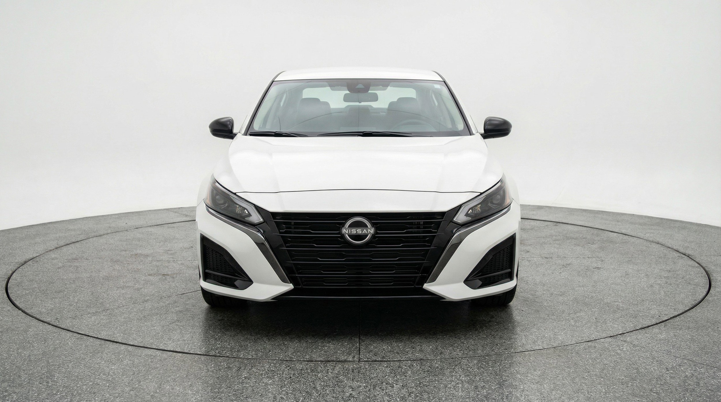 Thumbnail: 2025 Nissan Altima - 2