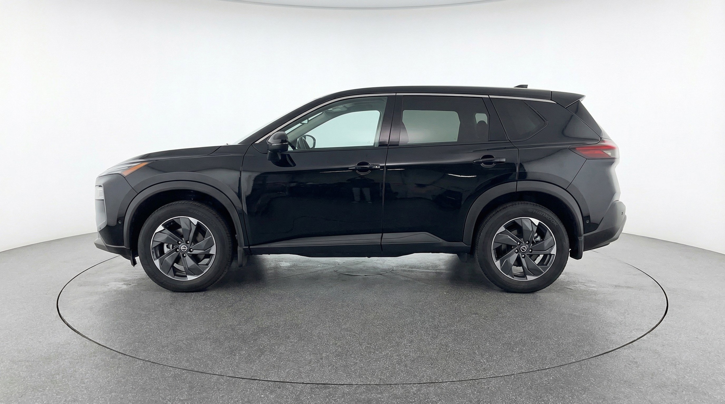 Thumbnail: 2025 Nissan Rogue - 5