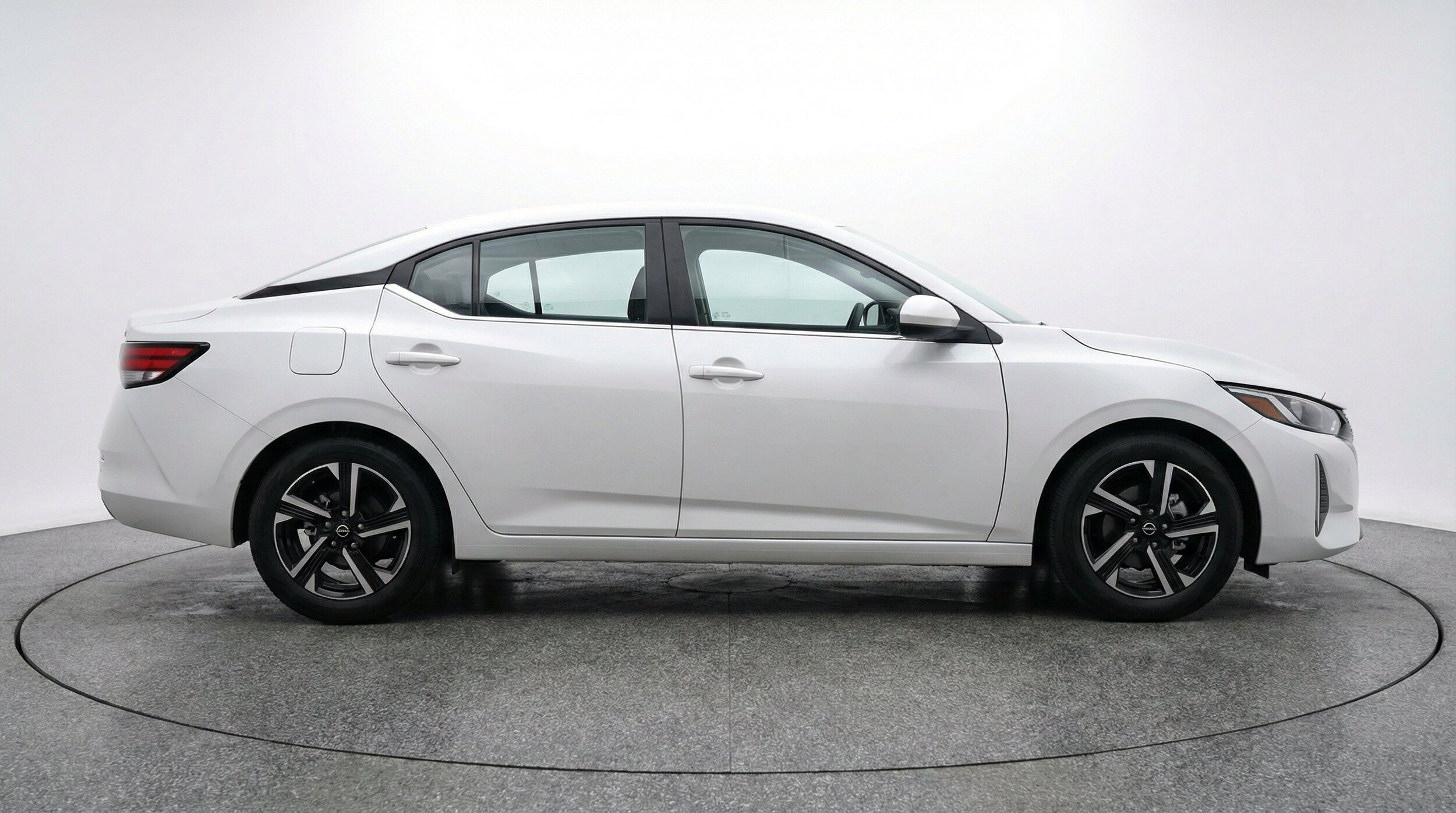 Thumbnail: 2025 Nissan Sentra - 11
