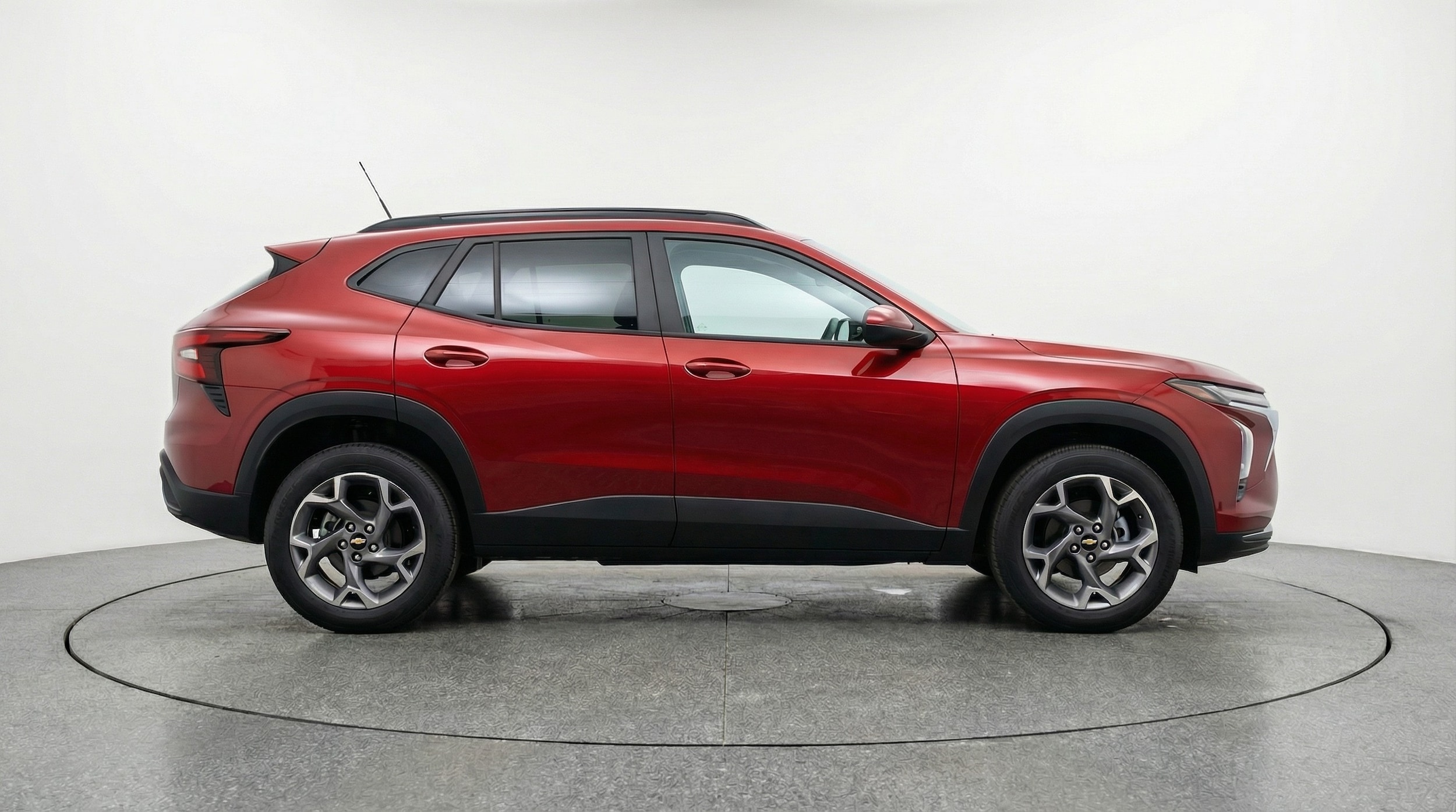 Thumbnail: 2025 Chevrolet Trax - 8