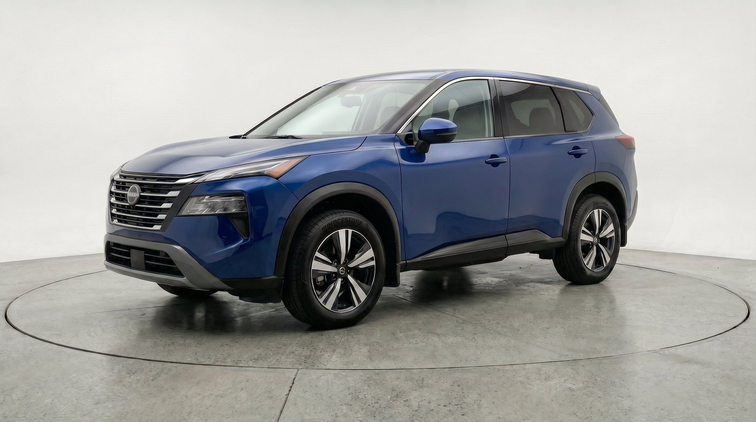 Thumbnail: 2026 Nissan Rogue - 3