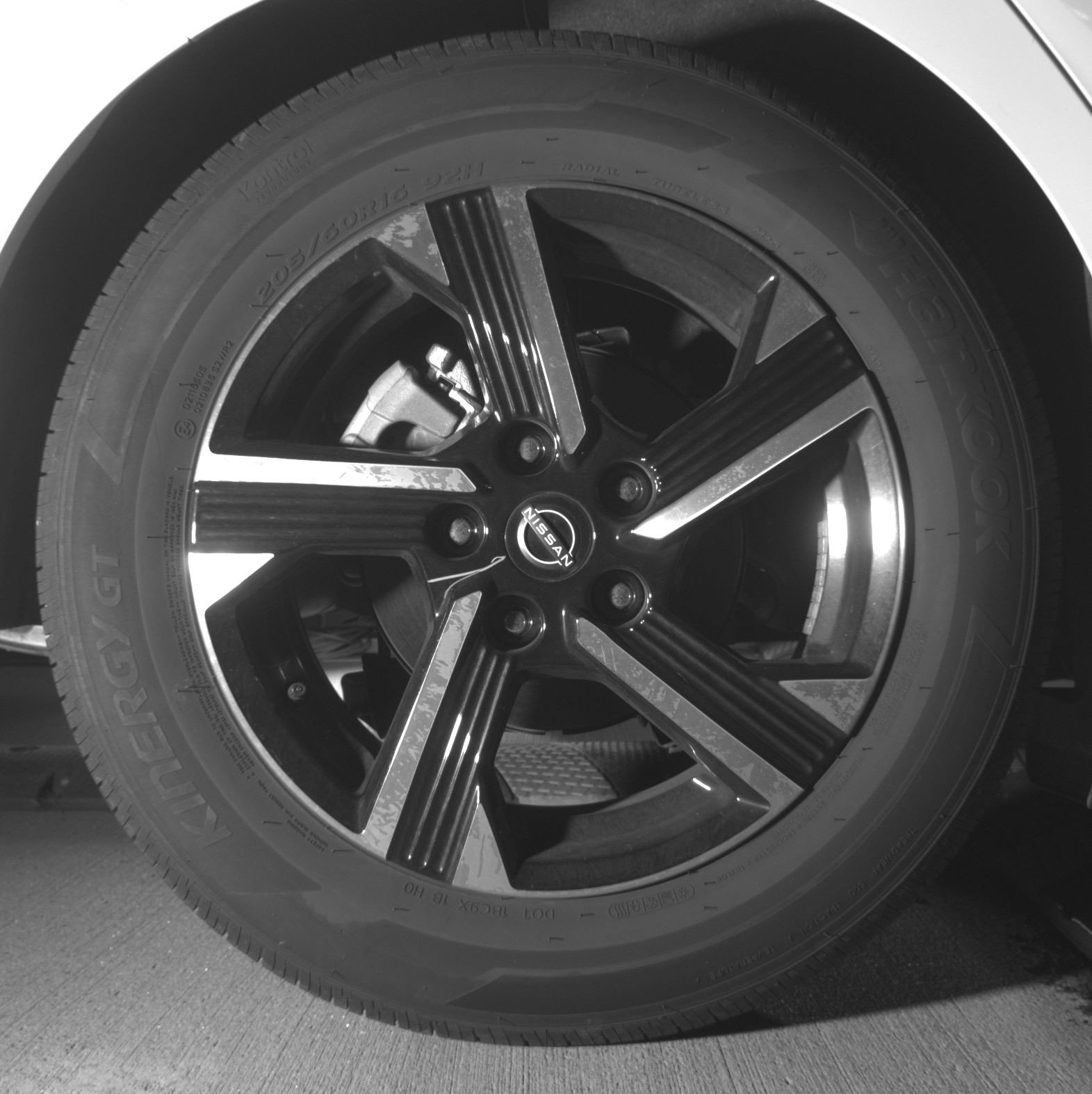 Thumbnail: 2025 Nissan Sentra - 15