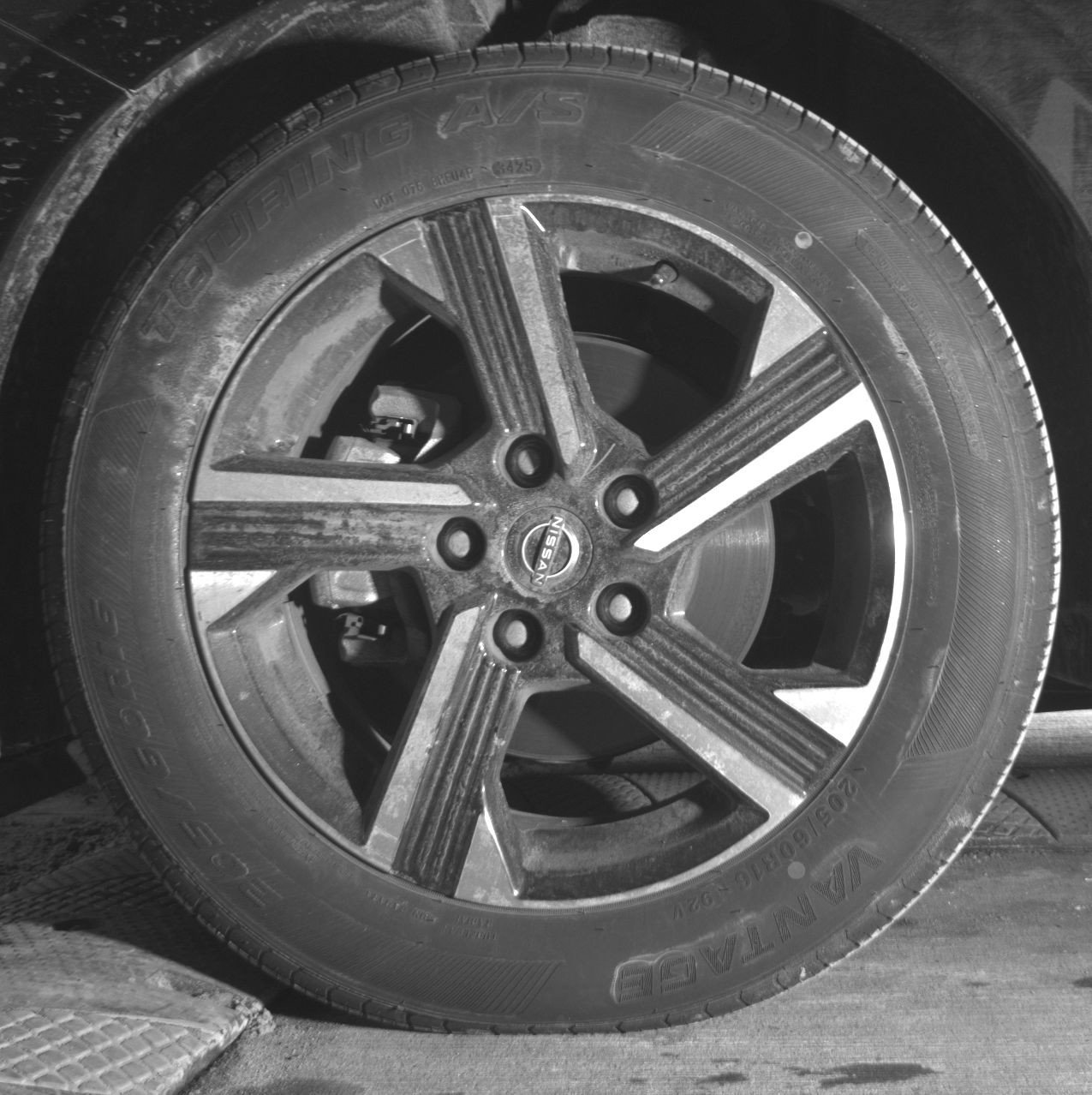 Thumbnail: 2025 Nissan Sentra - 12