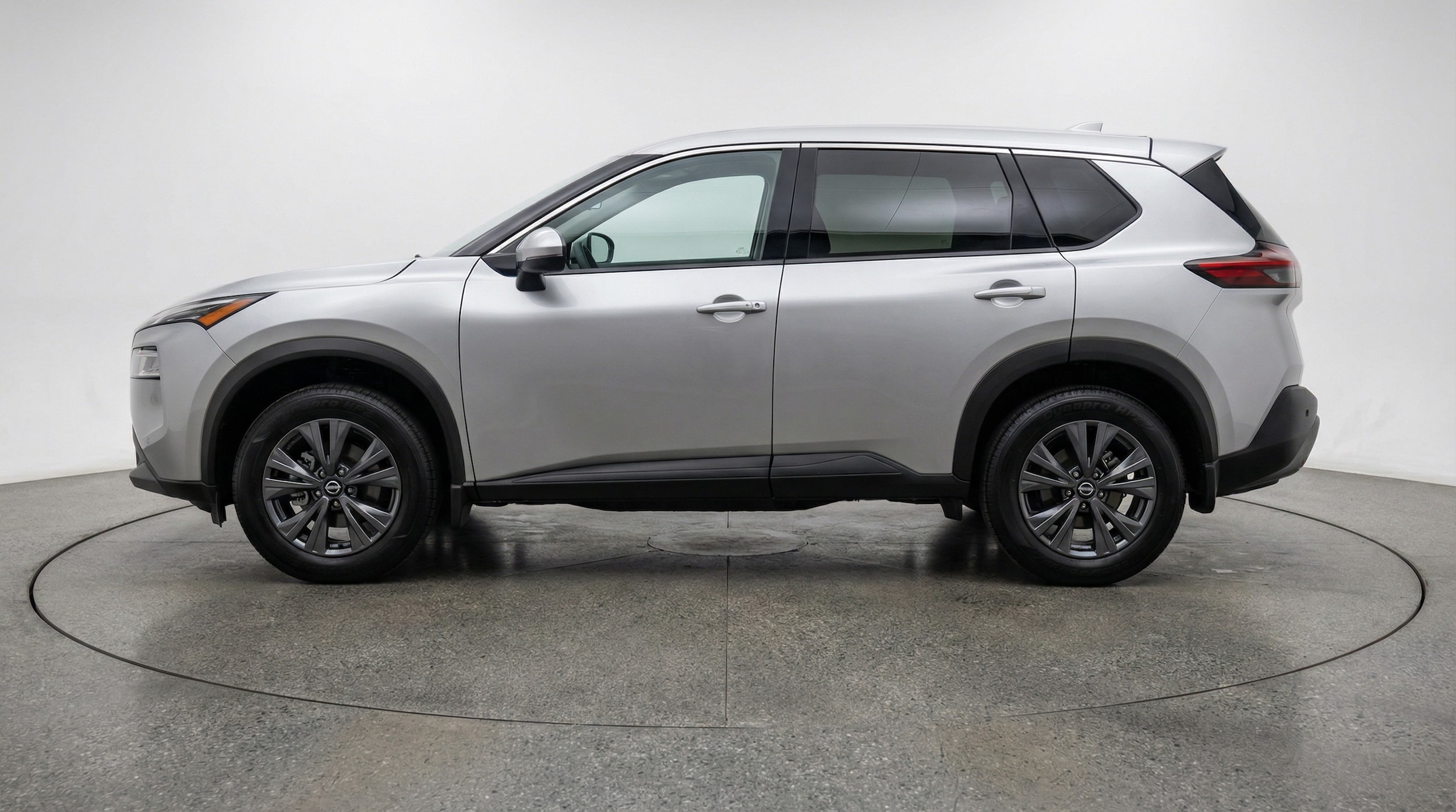 Thumbnail: 2025 Nissan Rogue - 4