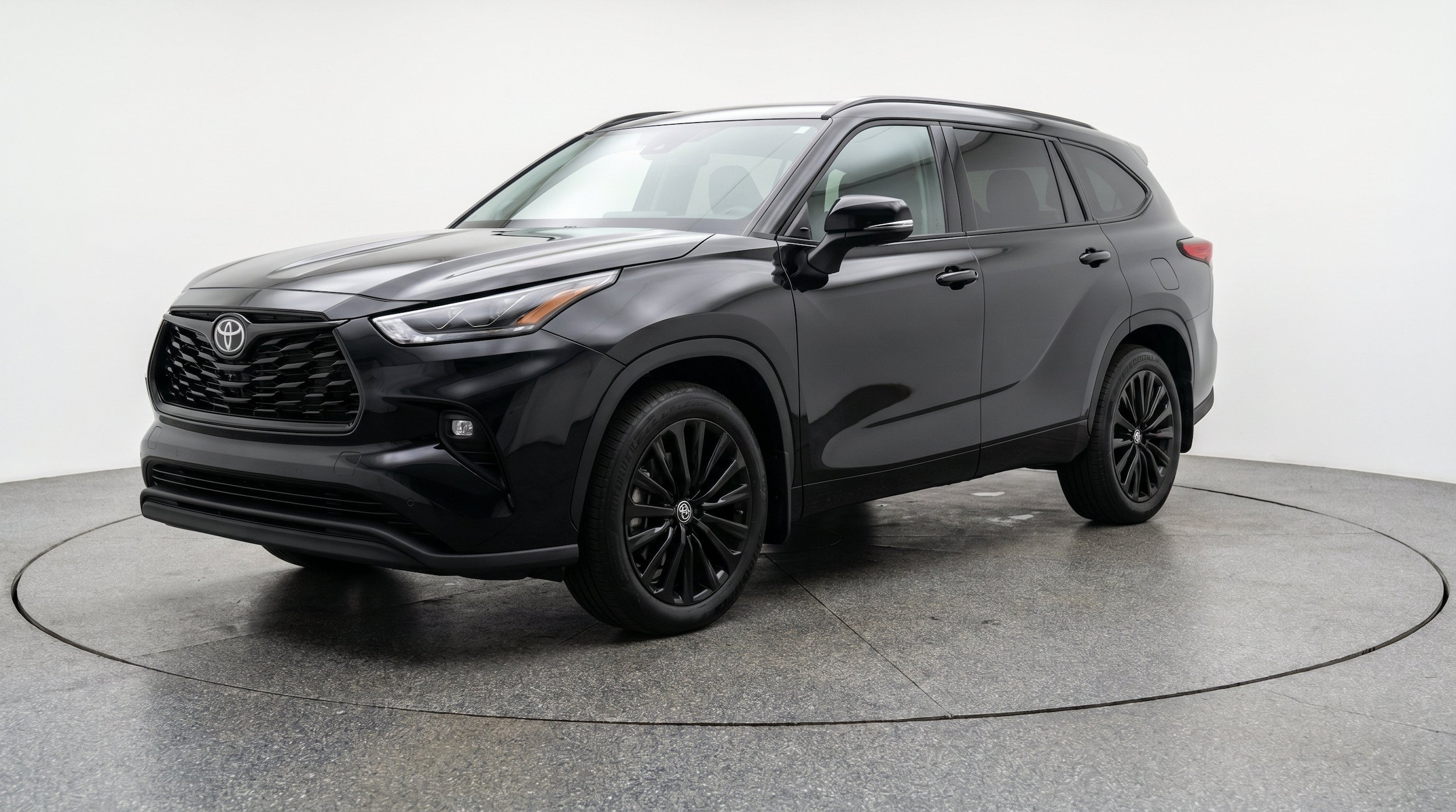 Thumbnail: 2025 Toyota Highlander - 3