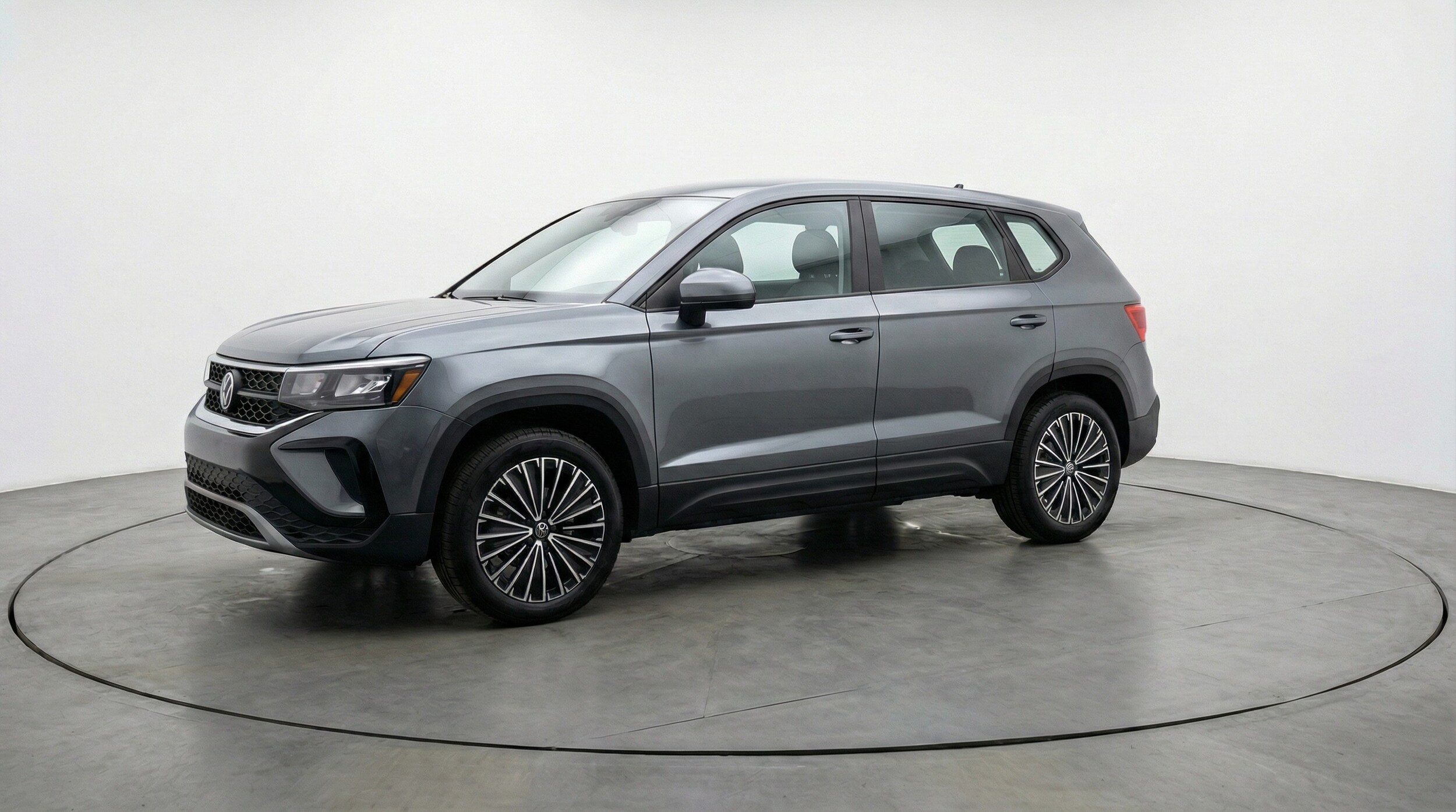 Thumbnail: 2025 Volkswagen Taos - 3