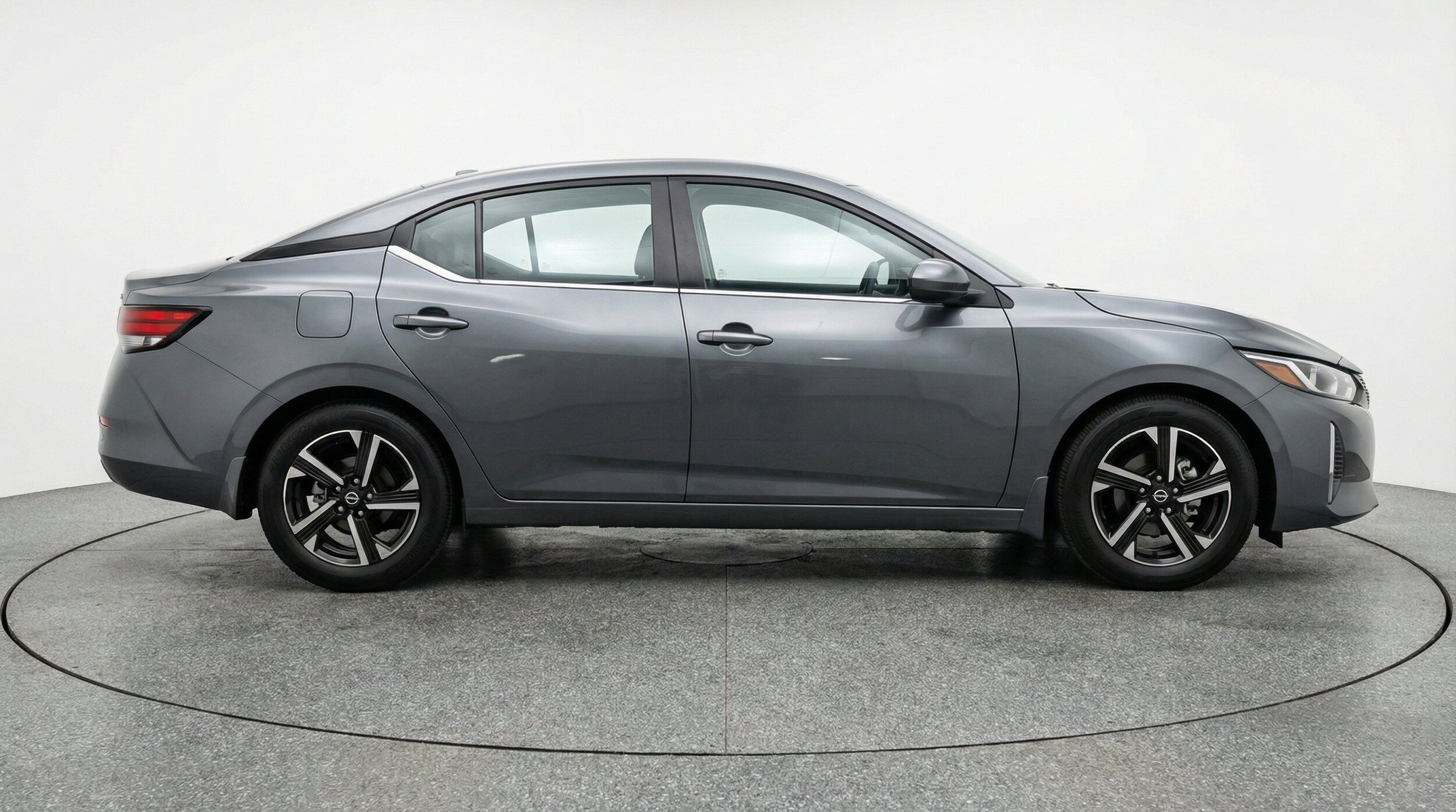 Thumbnail: 2025 Nissan Sentra - 11