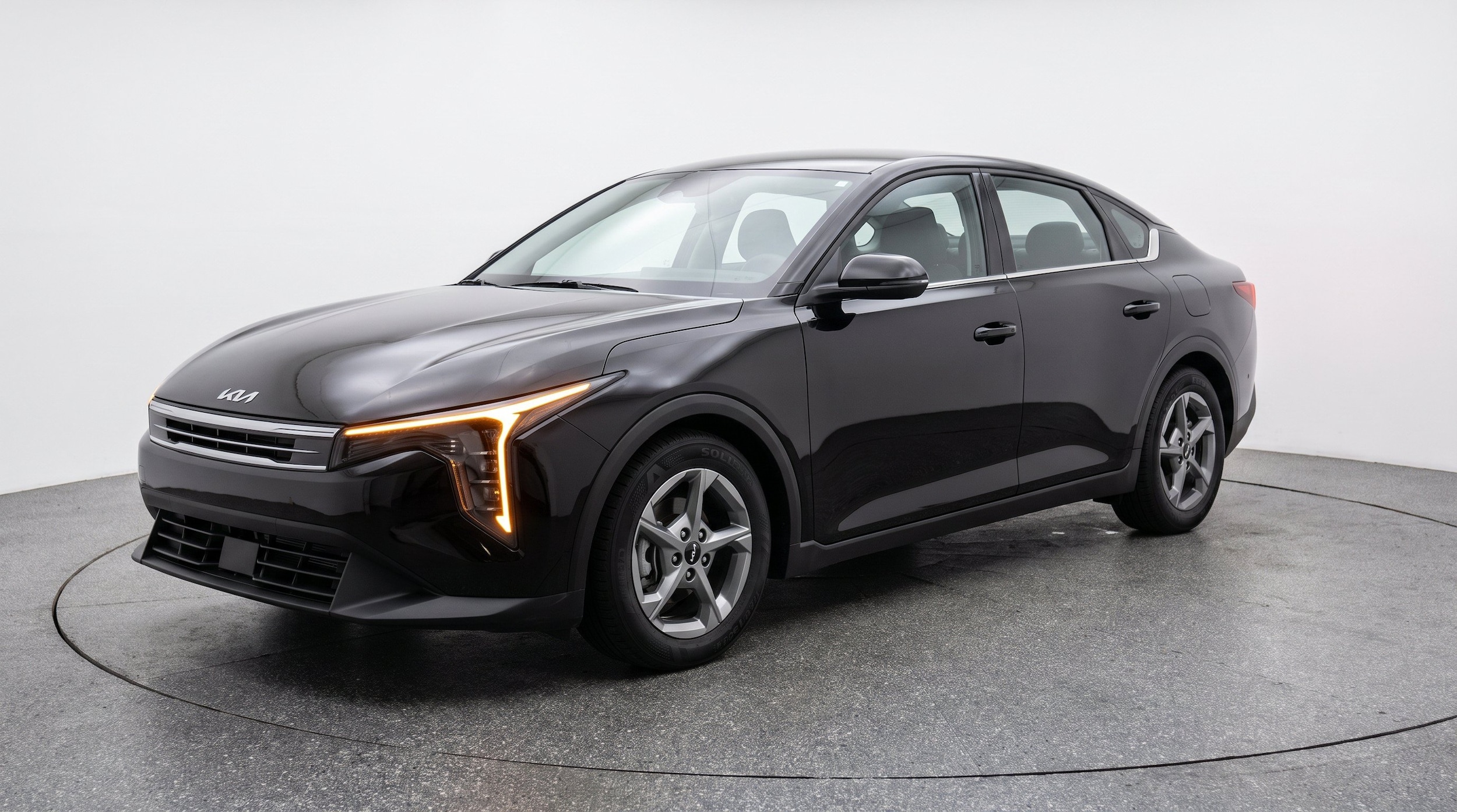 Thumbnail: 2025 Kia K4 - 3