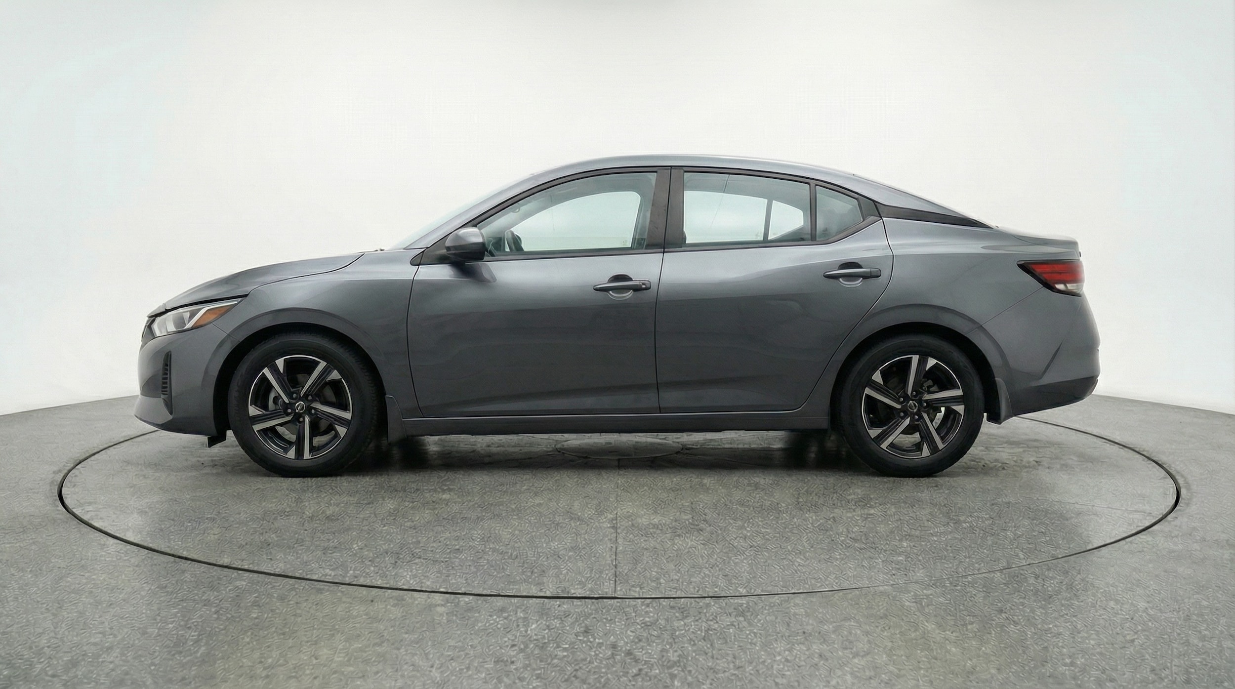 Thumbnail: 2025 Nissan Sentra - 4