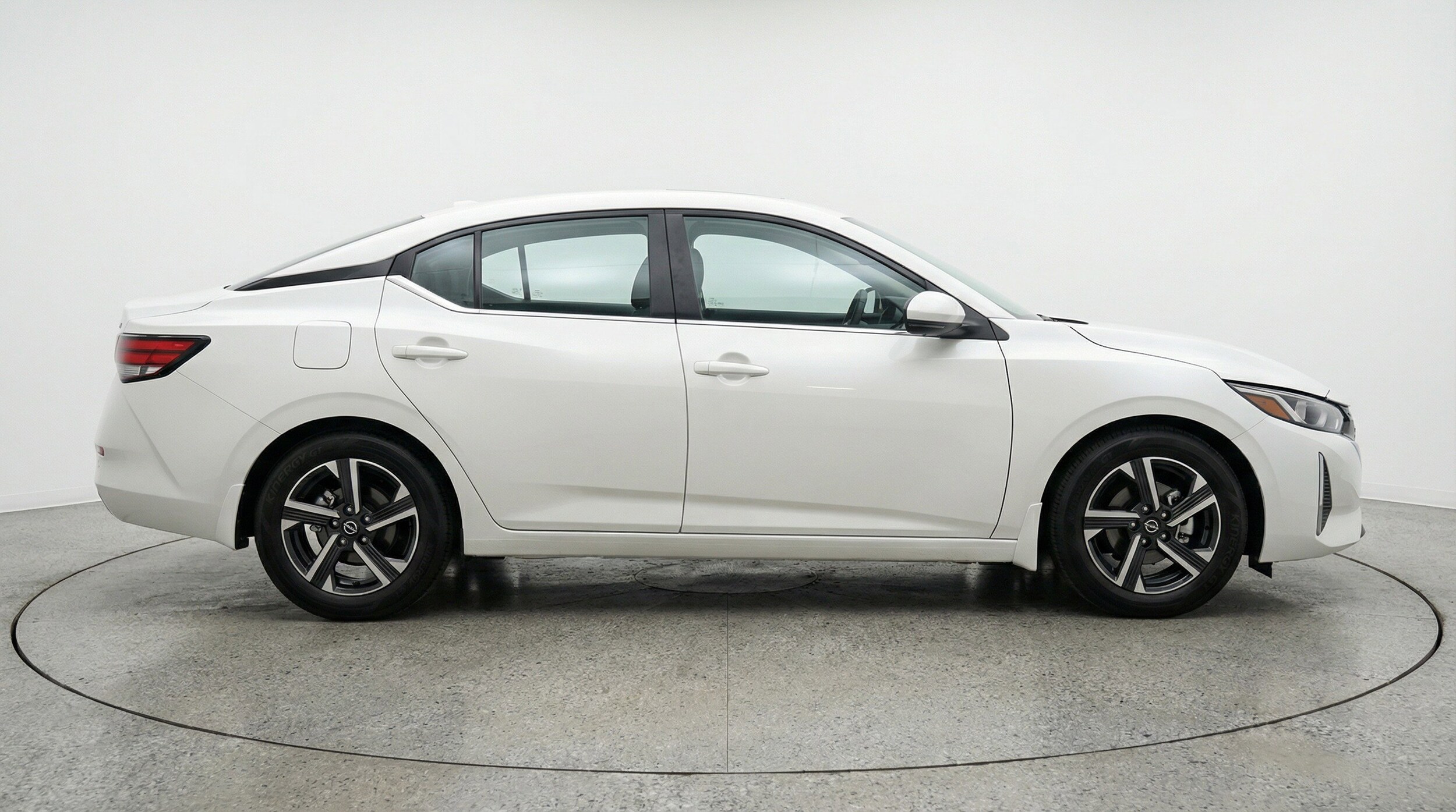 Thumbnail: 2025 Nissan Sentra - 11