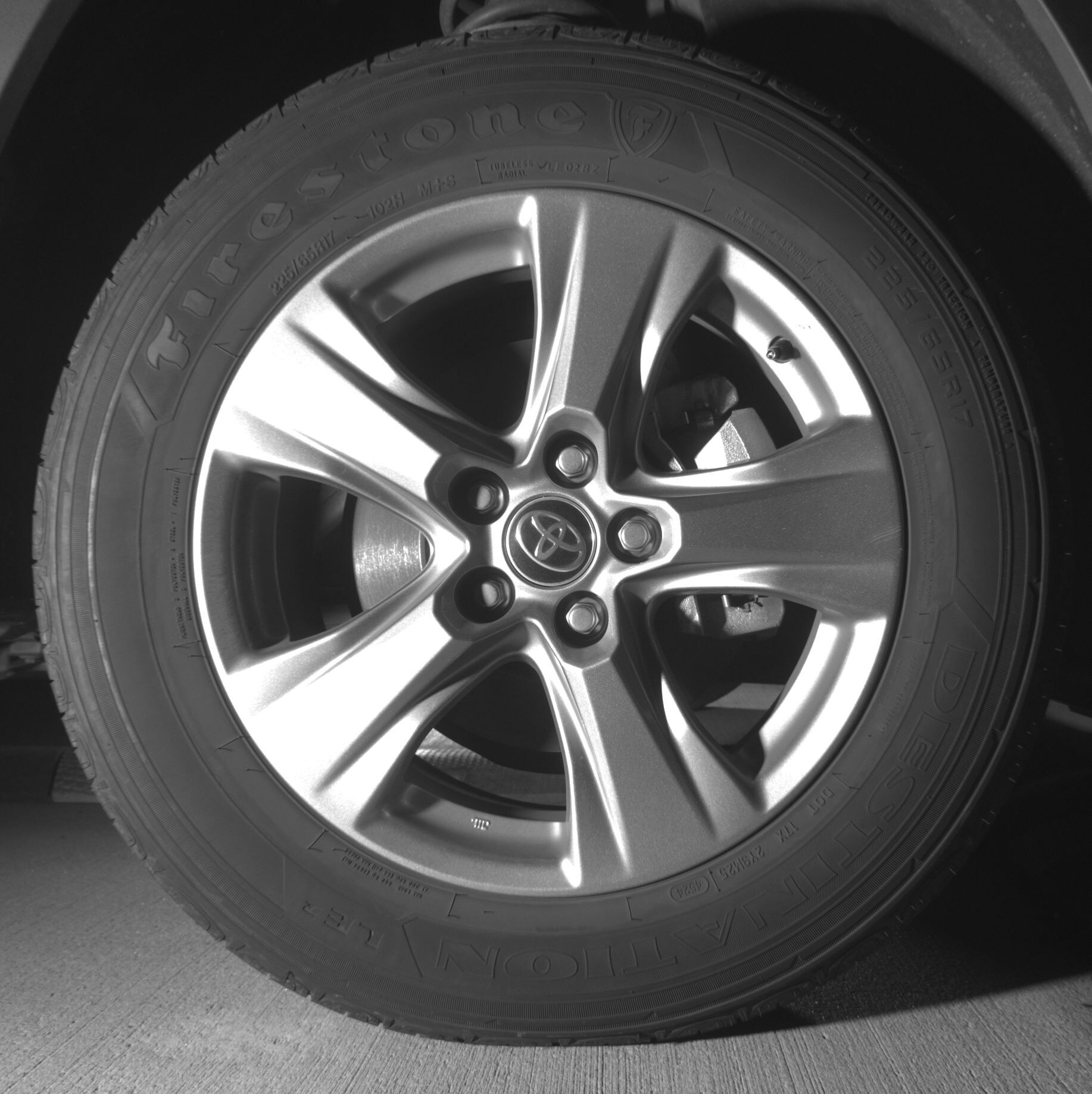 Thumbnail: 2025 Toyota RAV4 - 10