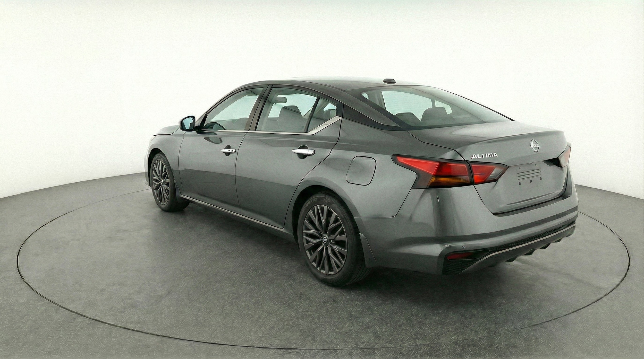 Thumbnail: 2025 Nissan Altima - 6