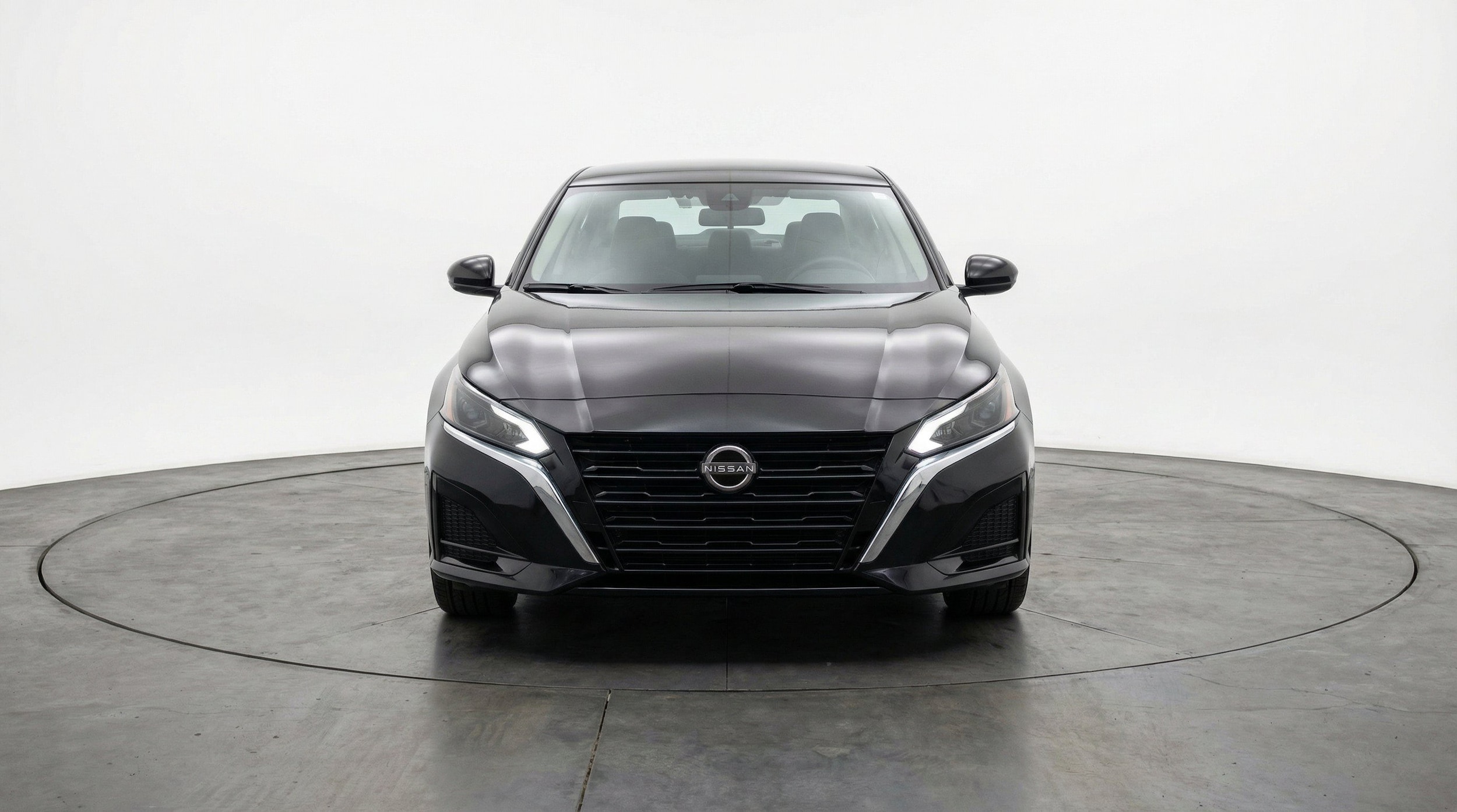 Thumbnail: 2025 Nissan Altima - 2