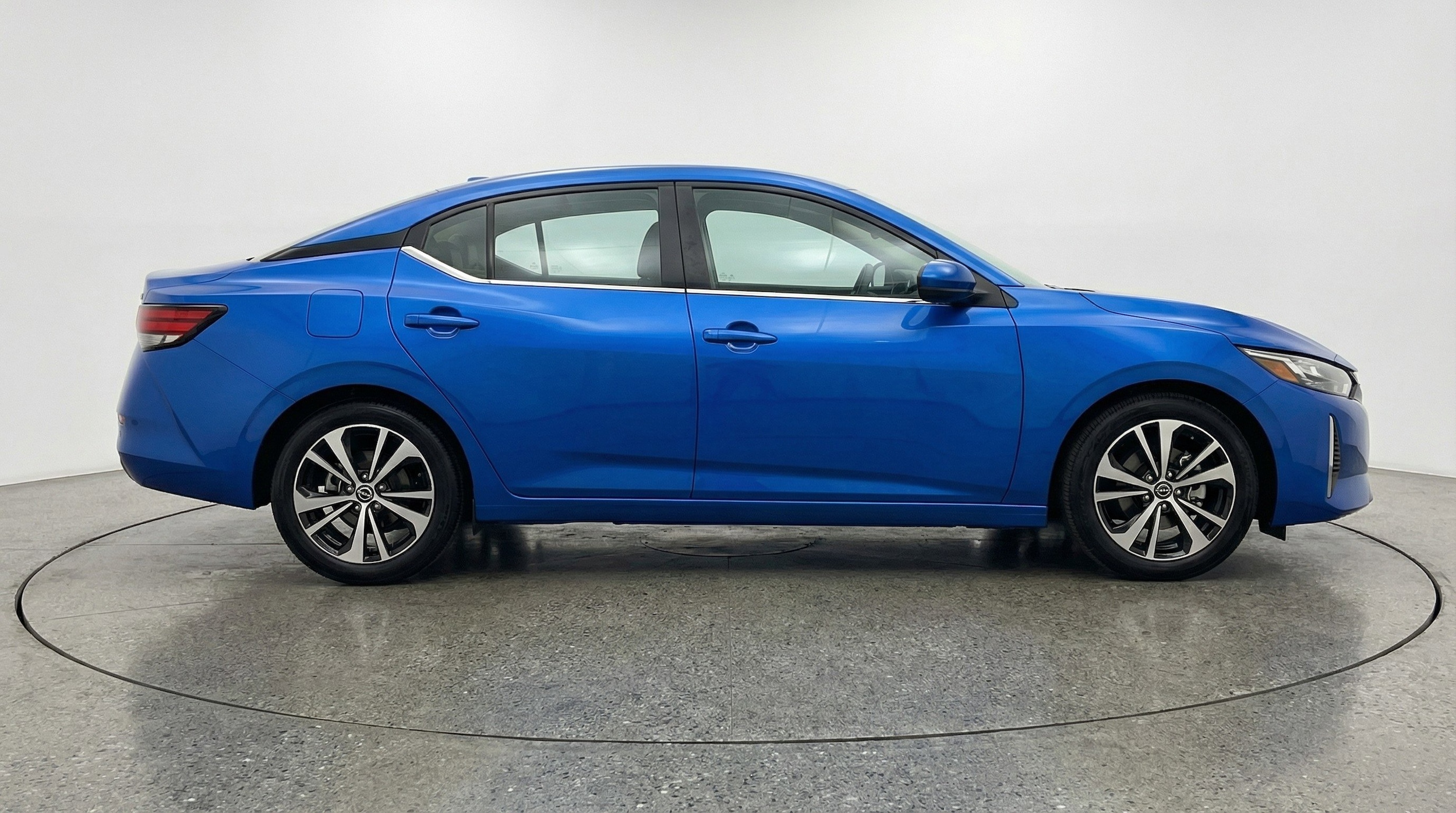 Thumbnail: 2025 Nissan Sentra - 11