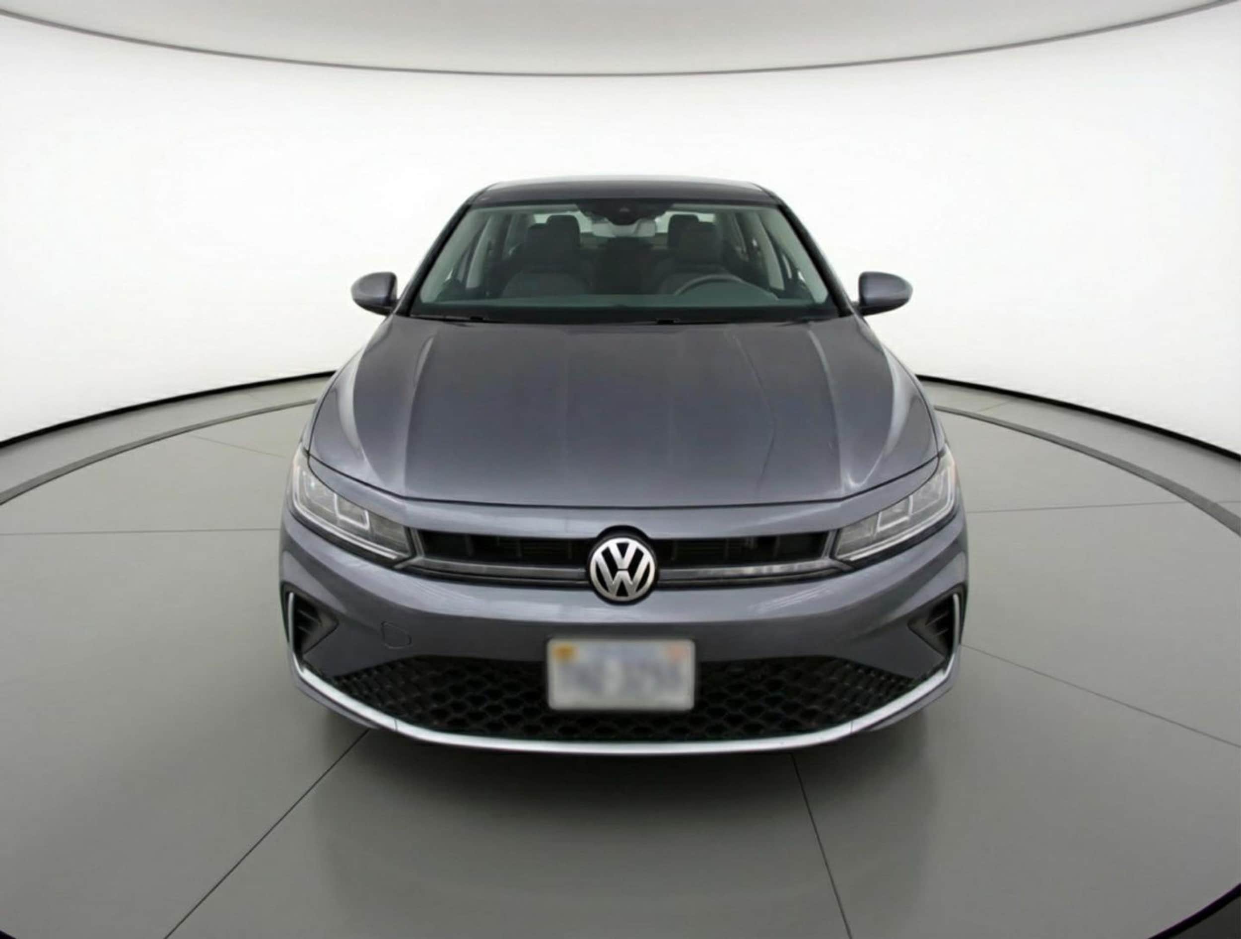 Thumbnail: 2025 Volkswagen Jetta - 2
