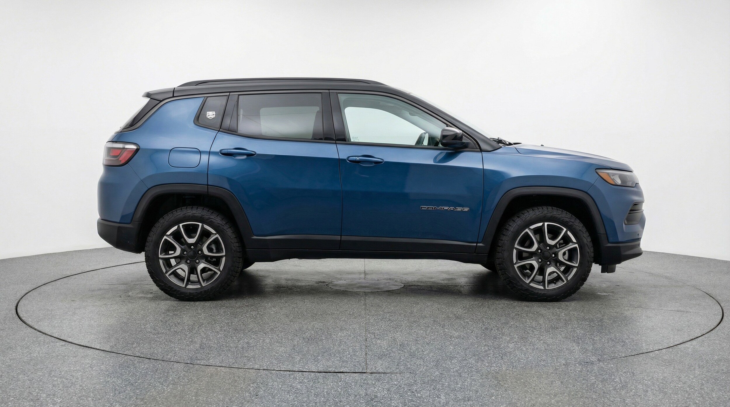 Thumbnail: 2025 Jeep Compass - 11