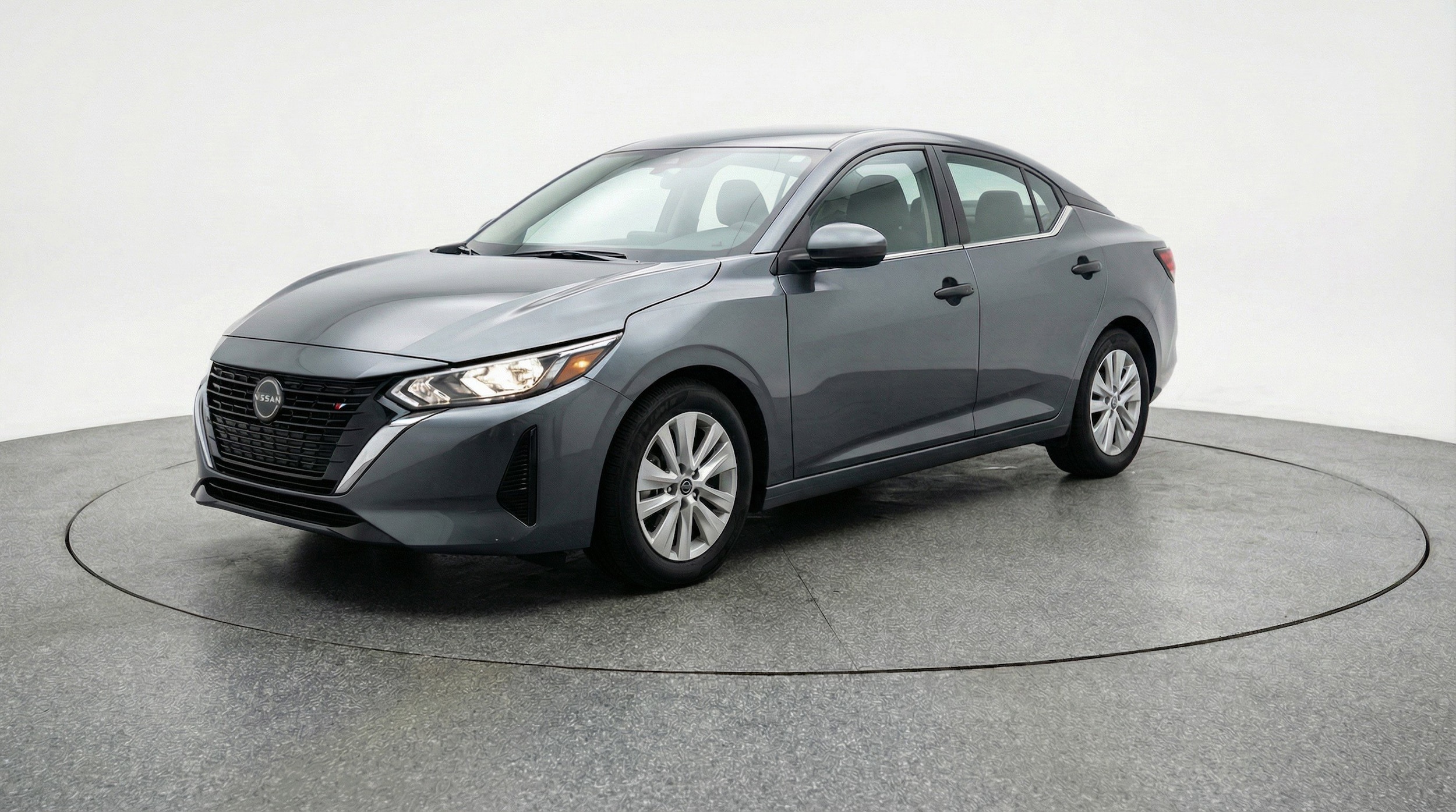 Thumbnail: 2025 Nissan Sentra - 3