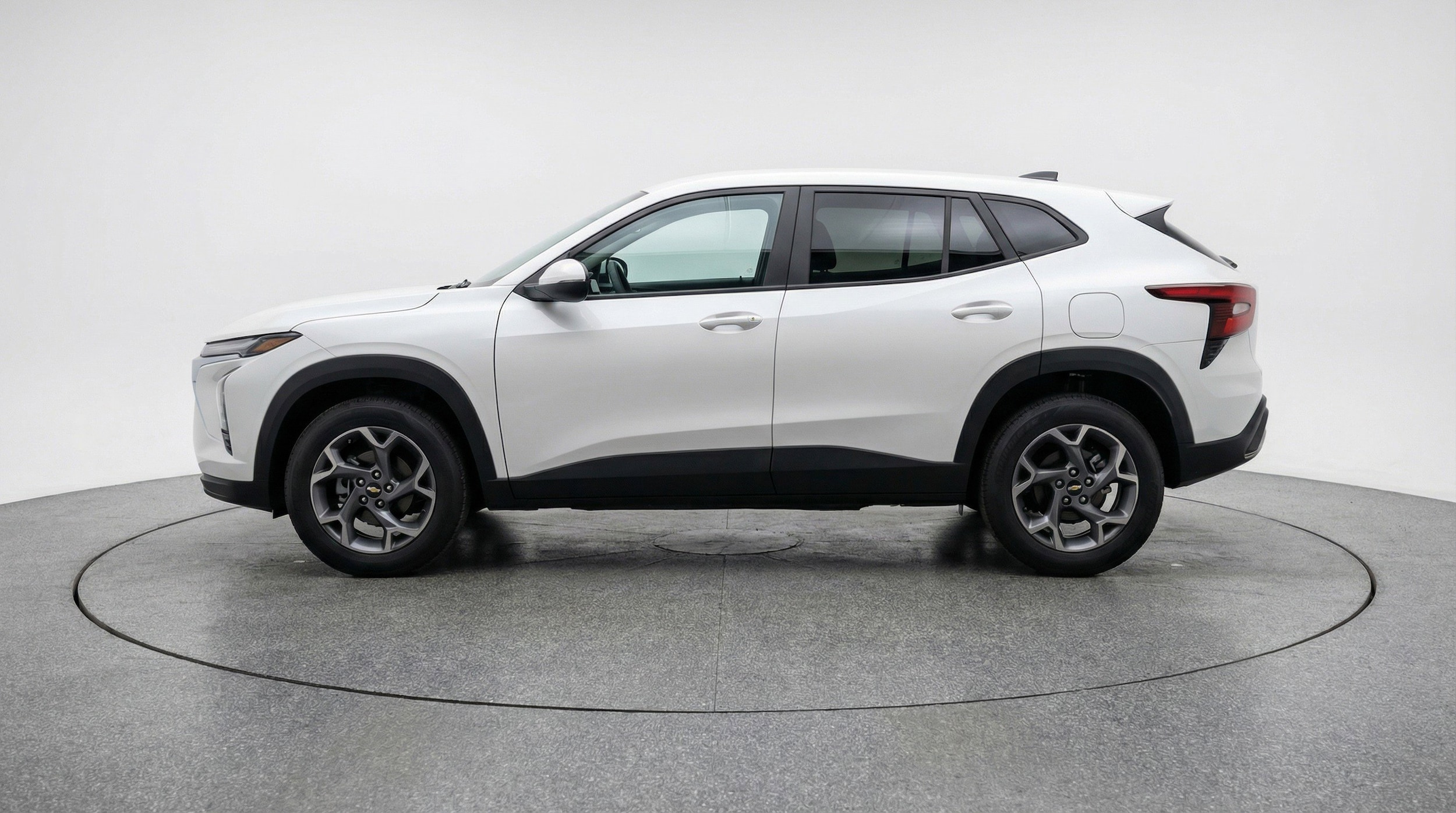 Thumbnail: 2025 Chevrolet Trax - 5