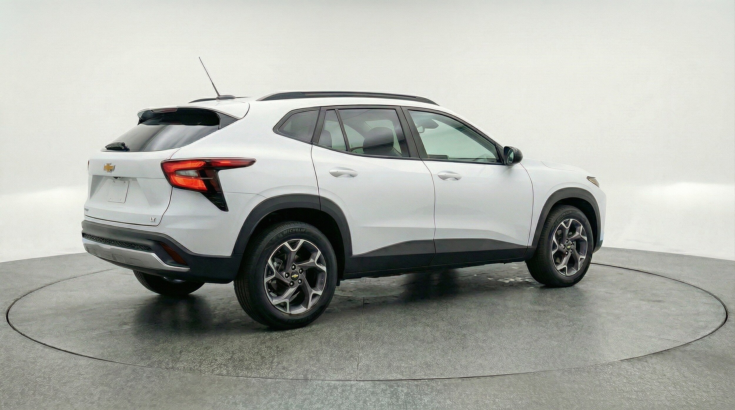 Thumbnail: 2025 Chevrolet Trax - 9