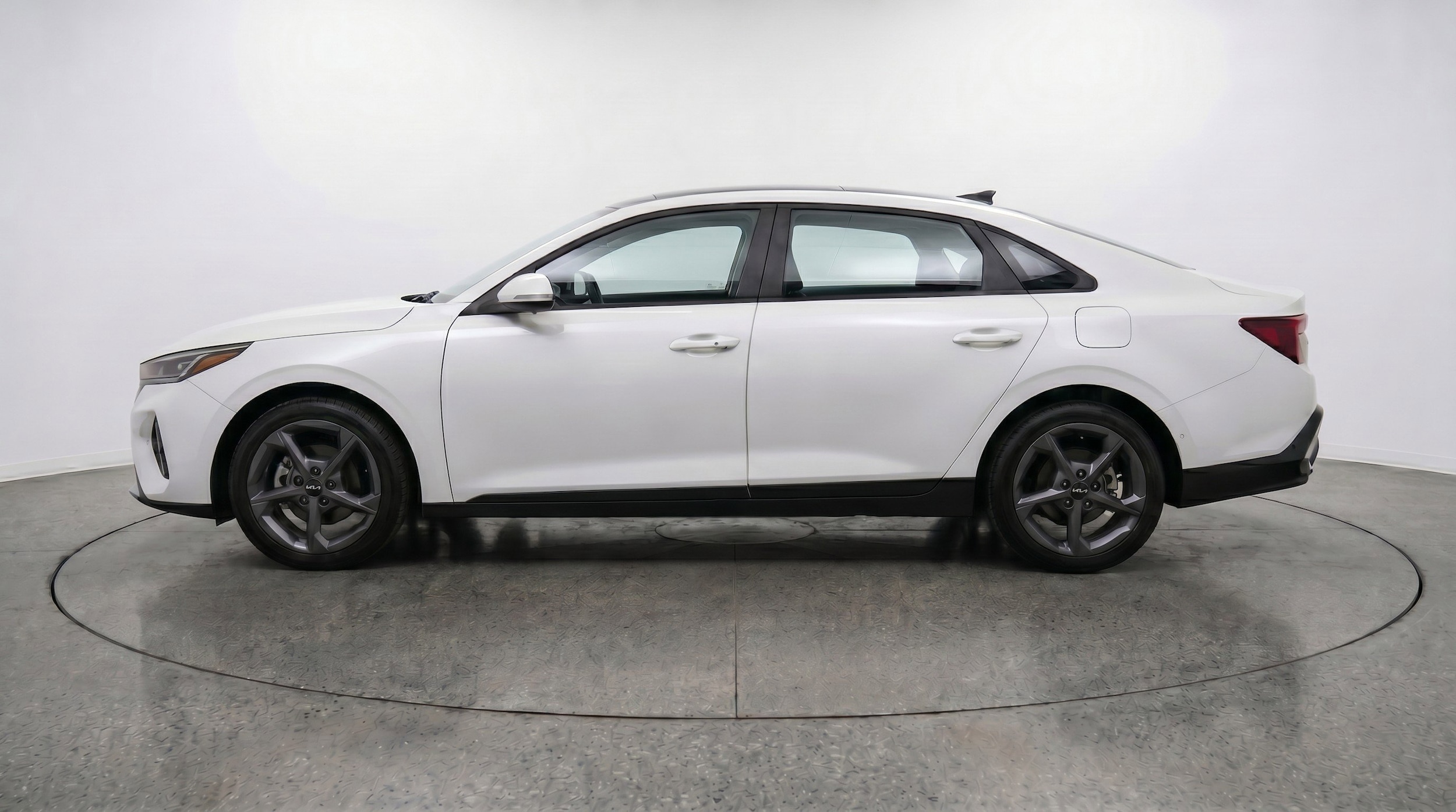 Thumbnail: 2025 Kia K4 - 5