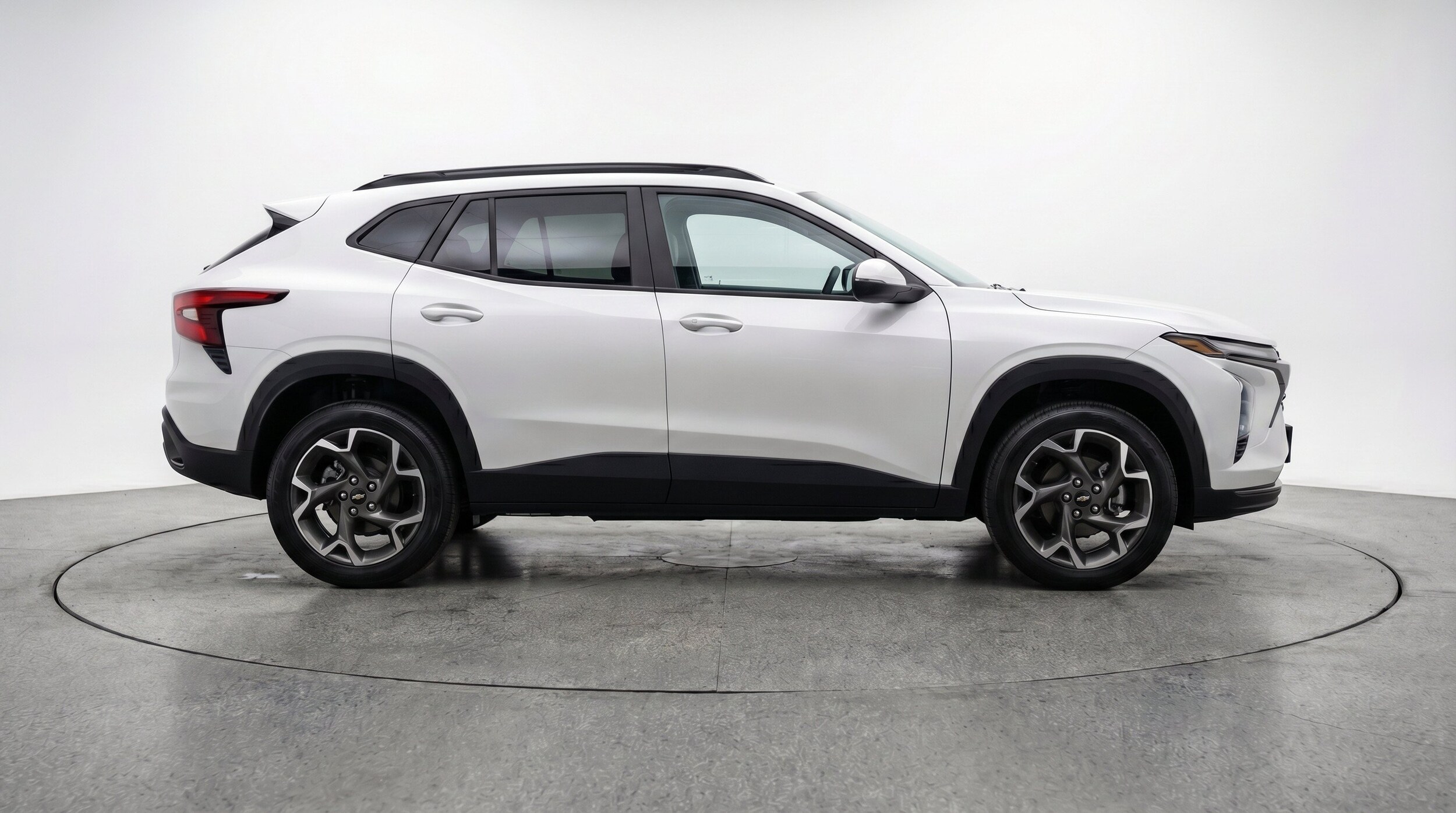 Thumbnail: 2025 Chevrolet Trax - 11