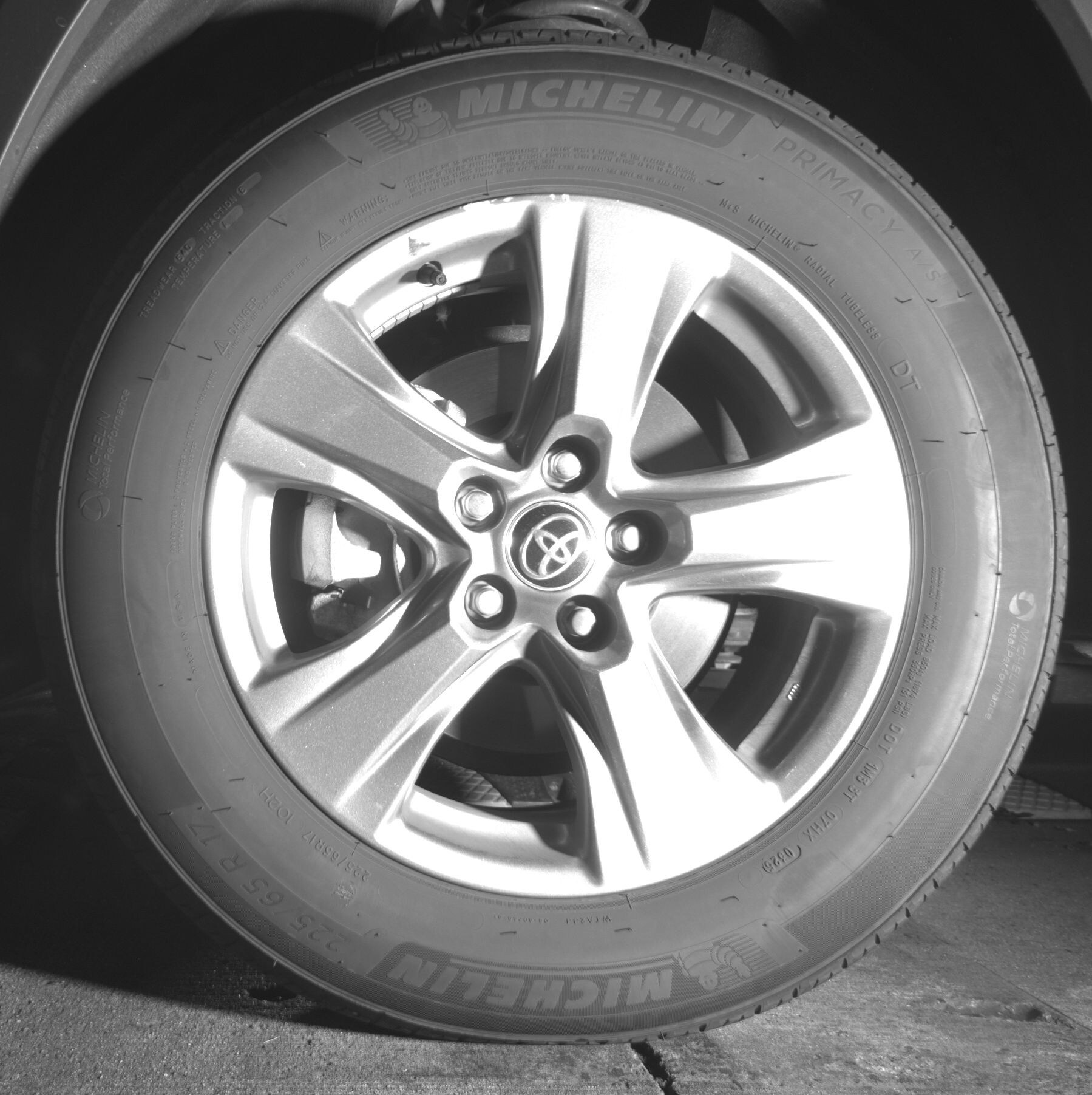 Thumbnail: 2025 Toyota RAV4 - 9